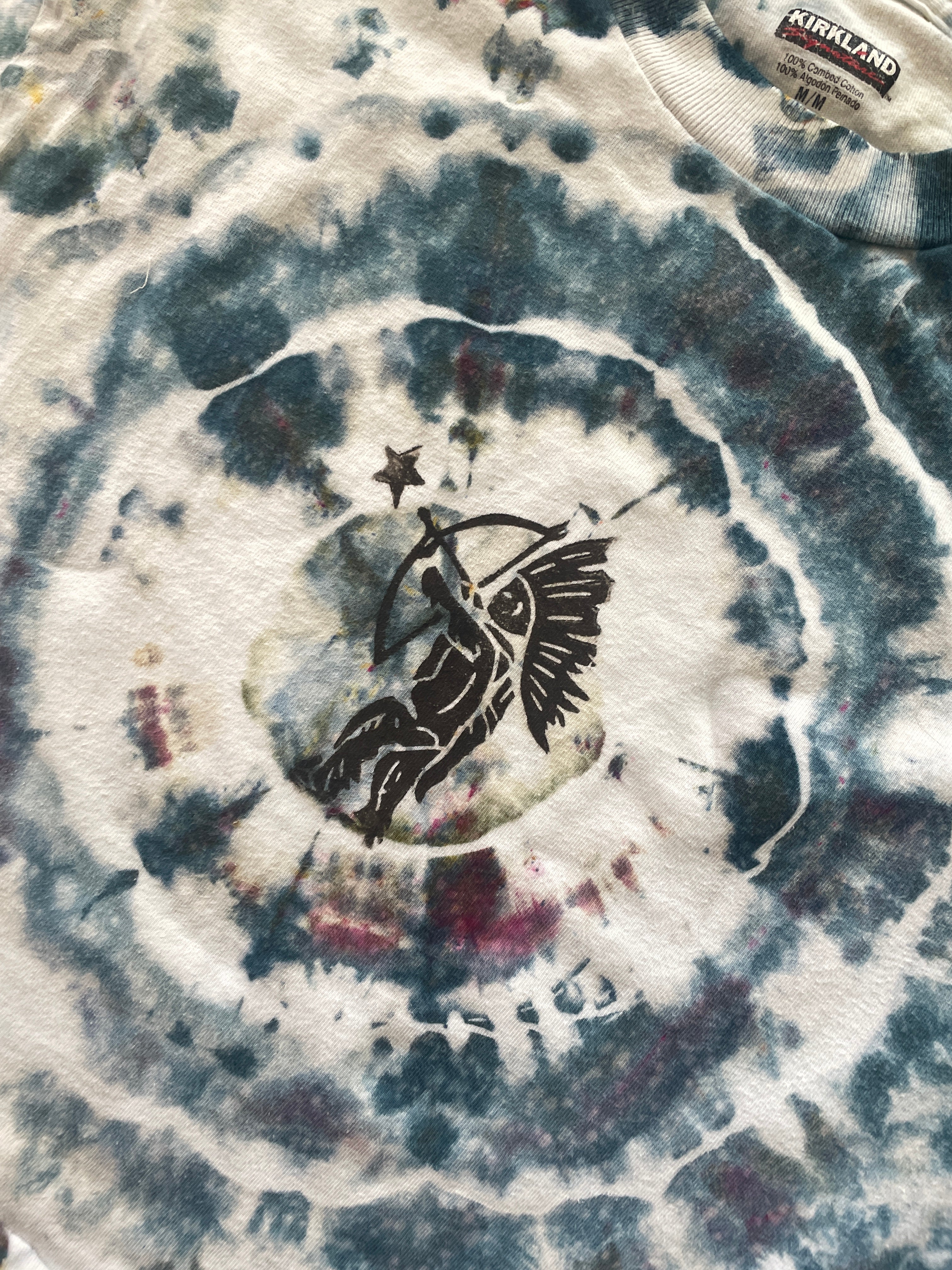 Indian Shooting Star Handmade Tie Dye Crop Top (Men's Medium)