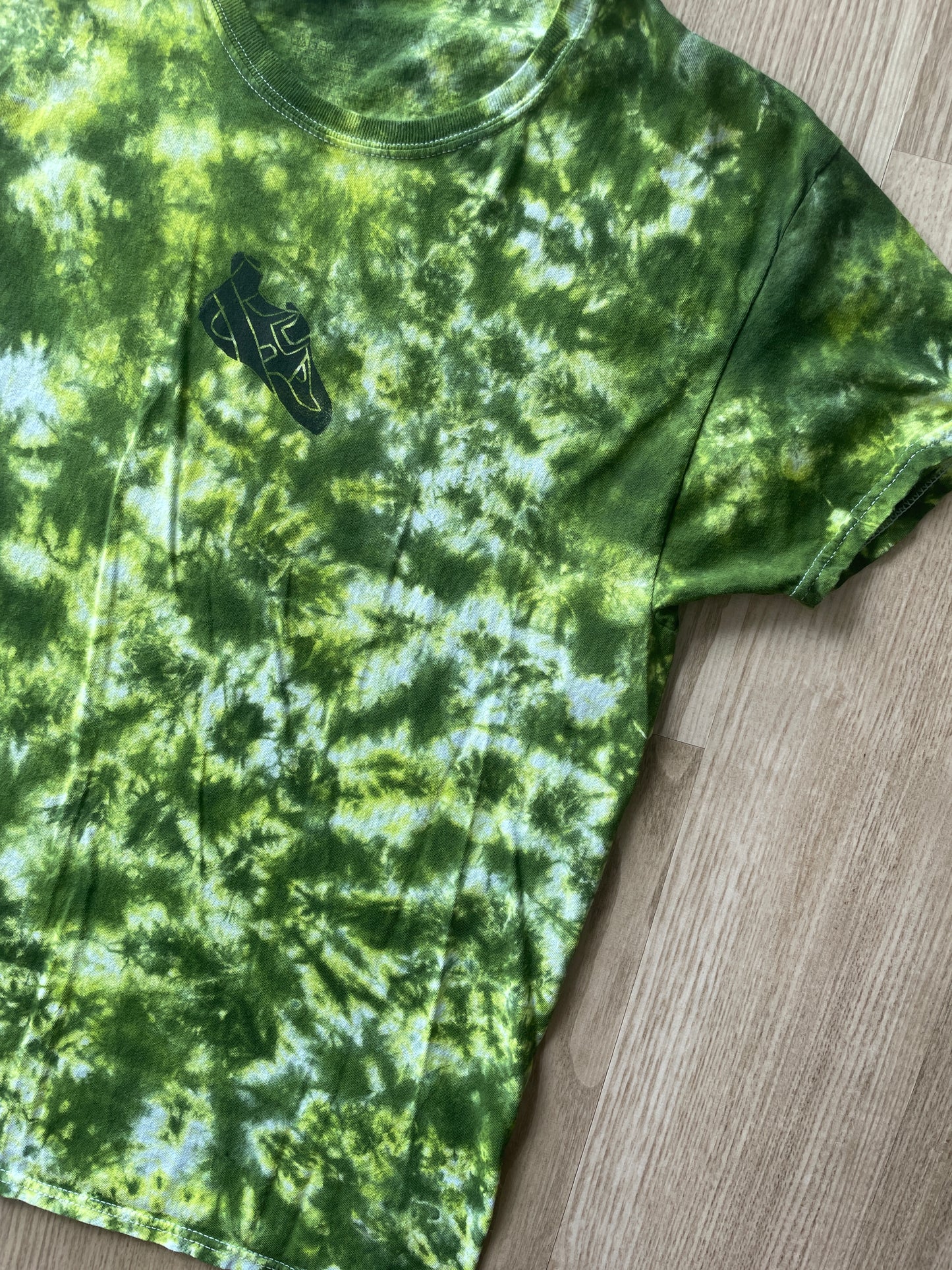 Large Men’s Climbing Shoe Tie Dye T-Shirt | One-Of-a-Kind Green and White Crumpled Short Sleeve
