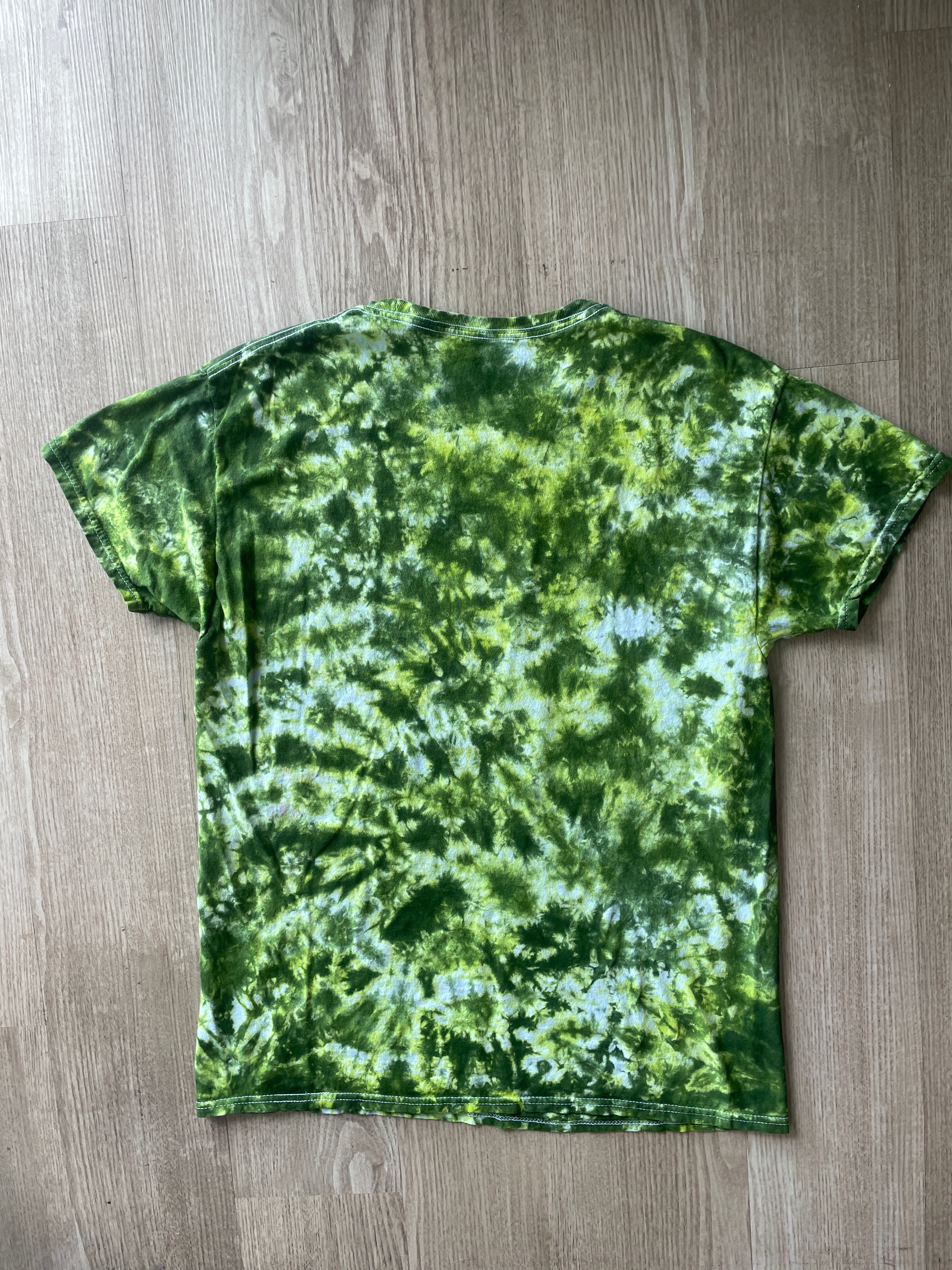 Large Men’s Climbing Shoe Tie Dye T-Shirt | One-Of-a-Kind Green and White Crumpled Short Sleeve