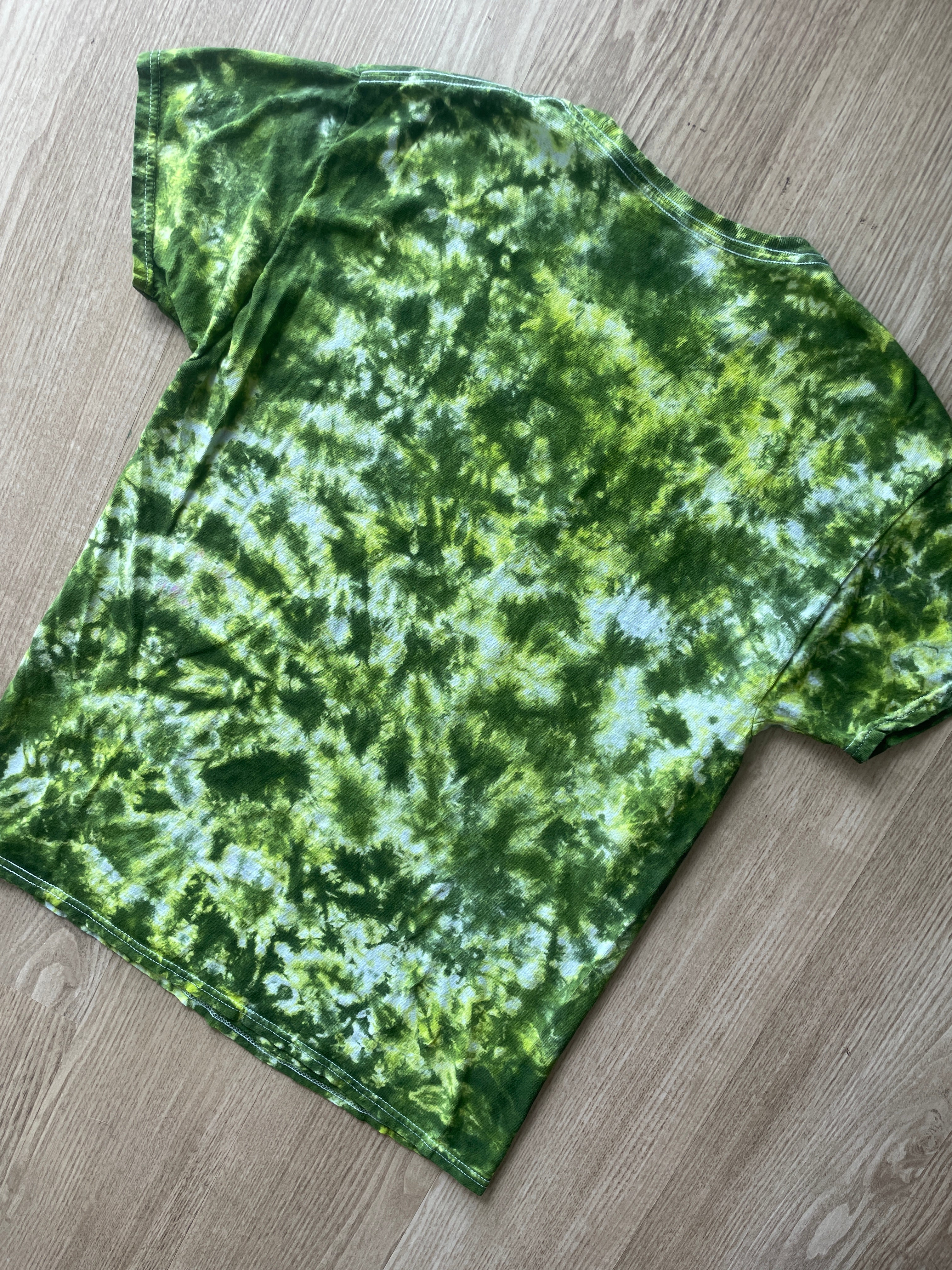 Large Men’s Climbing Shoe Tie Dye T-Shirt | One-Of-a-Kind Green and White Crumpled Short Sleeve