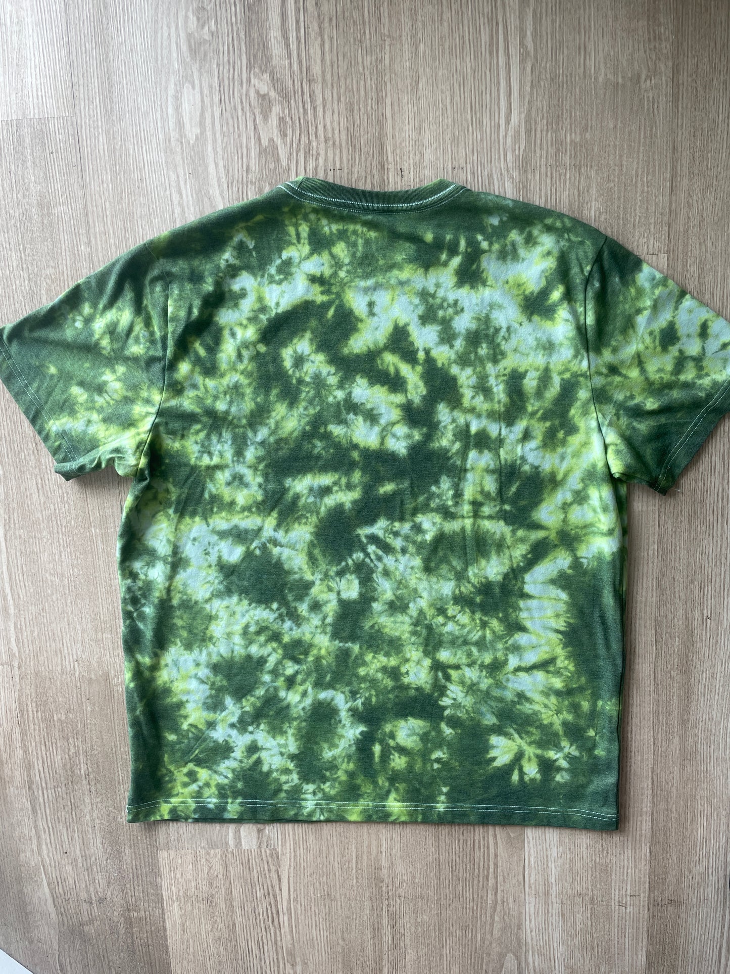 XL Men’s Climbing Shoe Tie Dye T-Shirt | One-Of-a-Kind Green and White Crumpled Short Sleeve