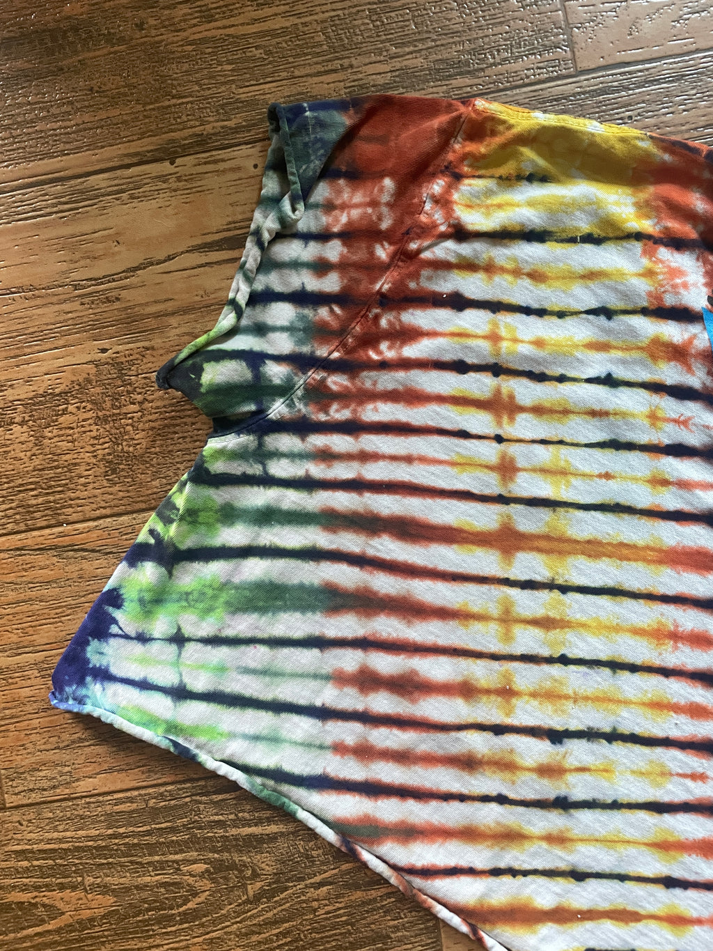 Snowbird Oktoberfest Handmade Tie Dye Crop Top (Men's Small)