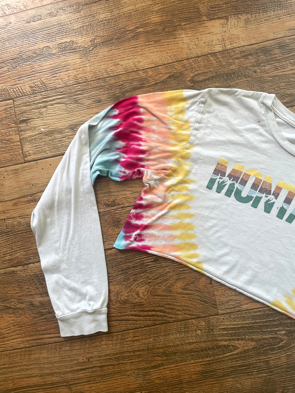 MONTANA Hand-Tie Dyed Long Sleeve Crop Top (Men's Medium)