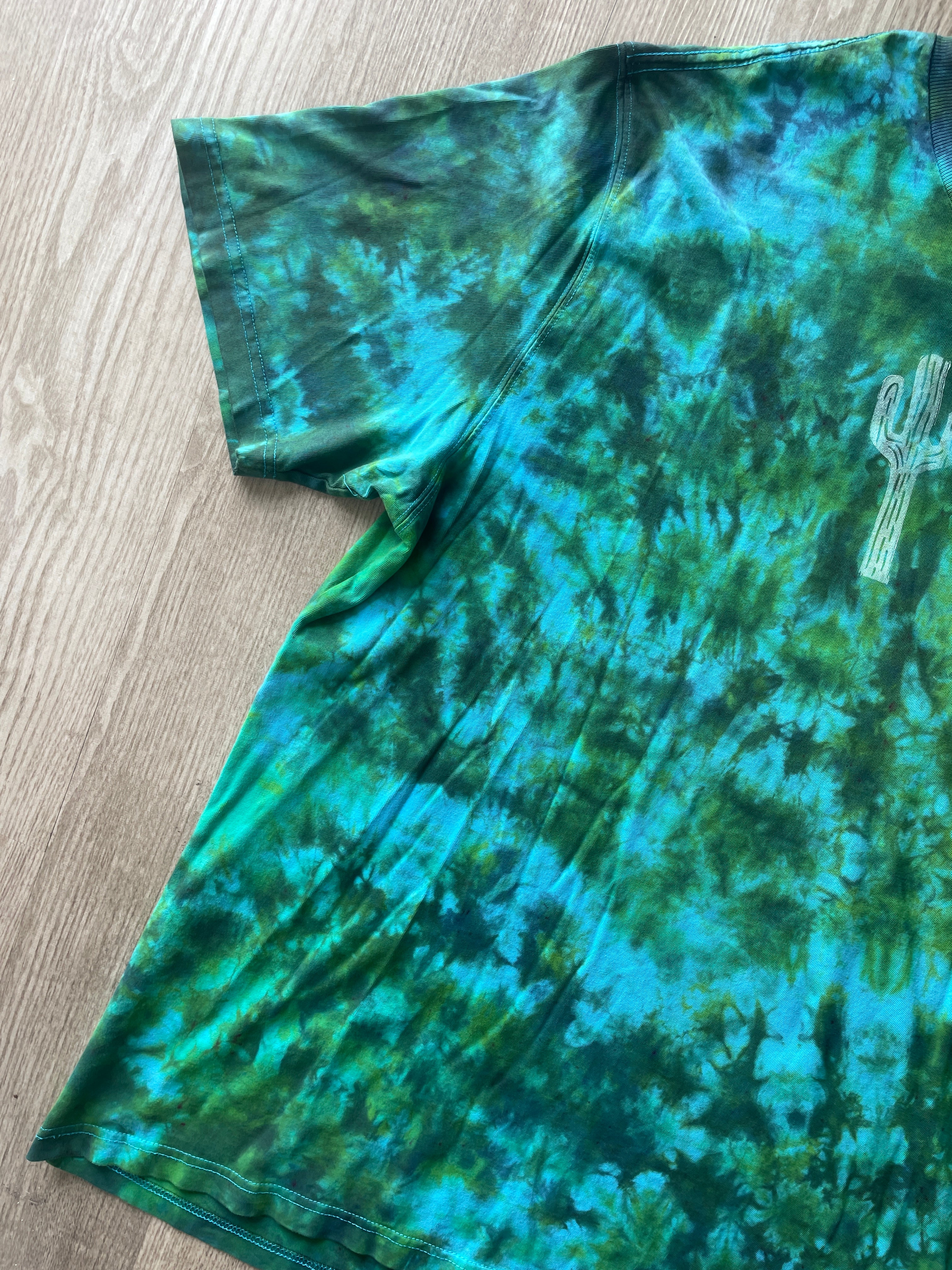 2XL Men’s Saguaro & Prickly Pear Cacti Tie Dye T-Shirt | One-Of-a-Kind Blue and Green Crumpled Short Sleeve