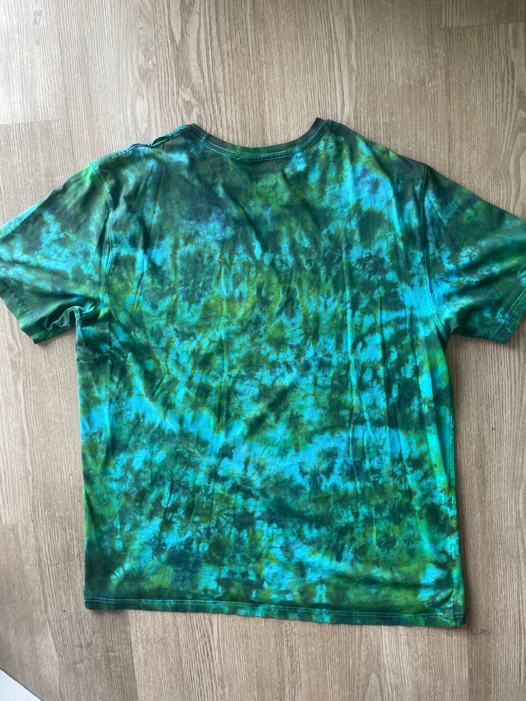 2XL Men’s Saguaro & Prickly Pear Cacti Tie Dye T-Shirt | One-Of-a-Kind Blue and Green Crumpled Short Sleeve
