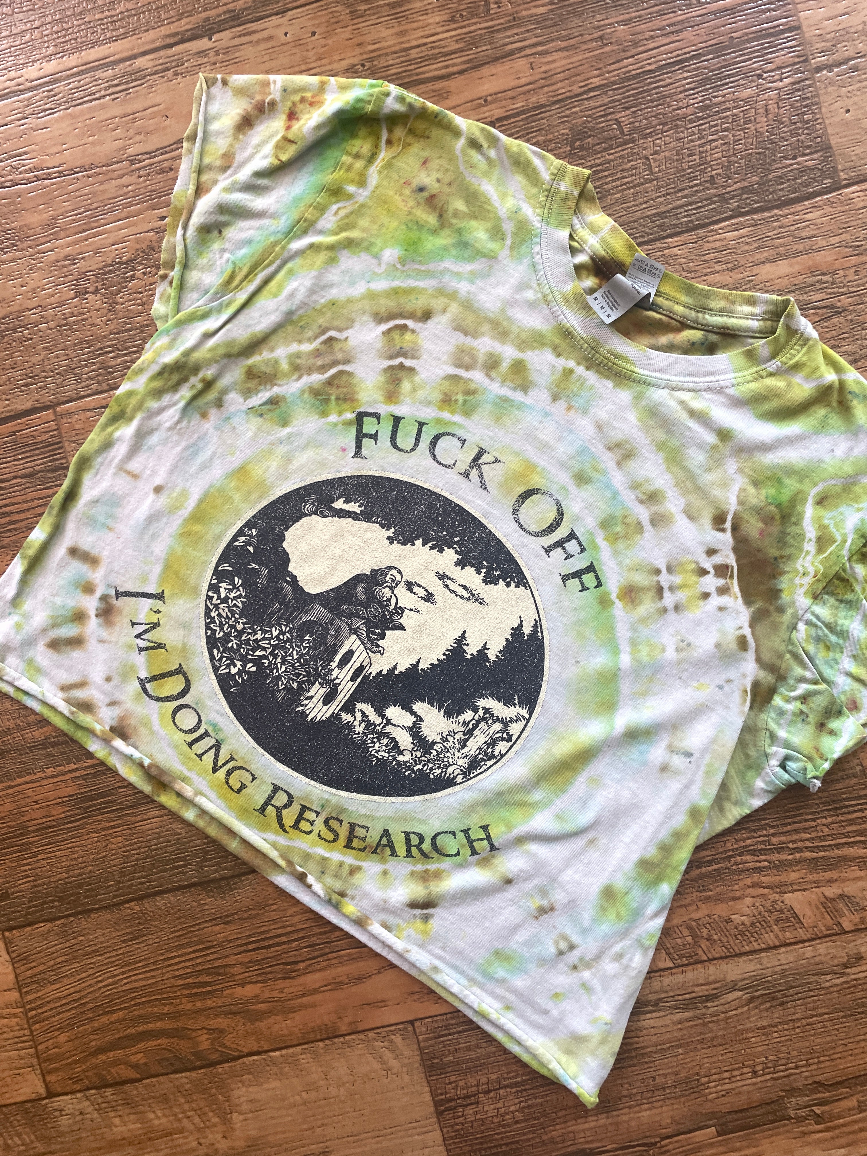 Fuck Off, I'm Doing Research Wizard Tie Dye Crop Top (Men's Medium)