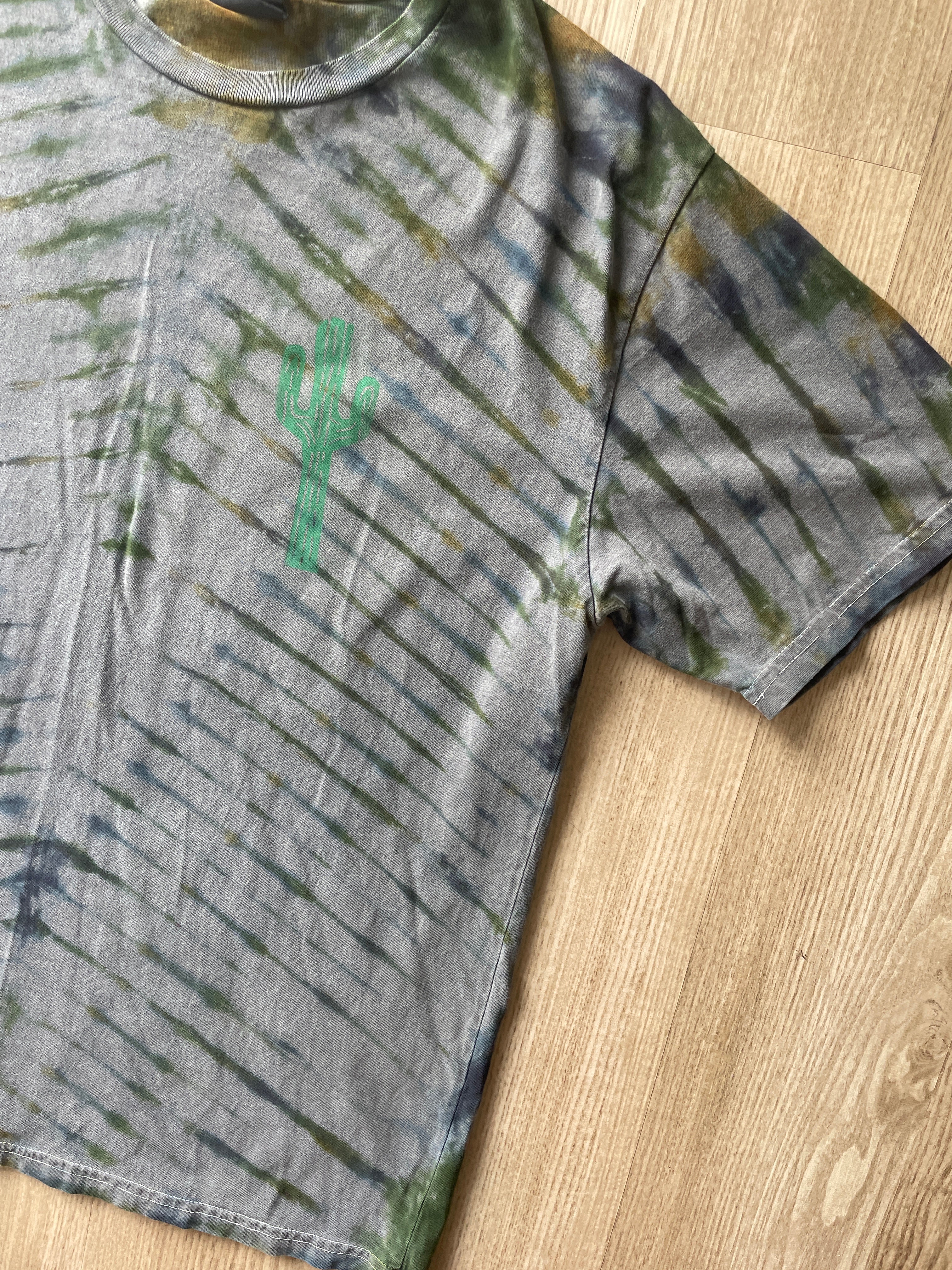 SMALL Men’s Earth Tones Handmade Tie Dye T-Shirt | One-Of-a-Kind Gray, Green, and Blue Pleated Short Sleeve