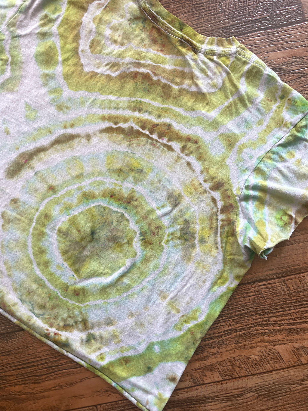 Fuck Off, I'm Doing Research Wizard Tie Dye Crop Top (Men's Medium)