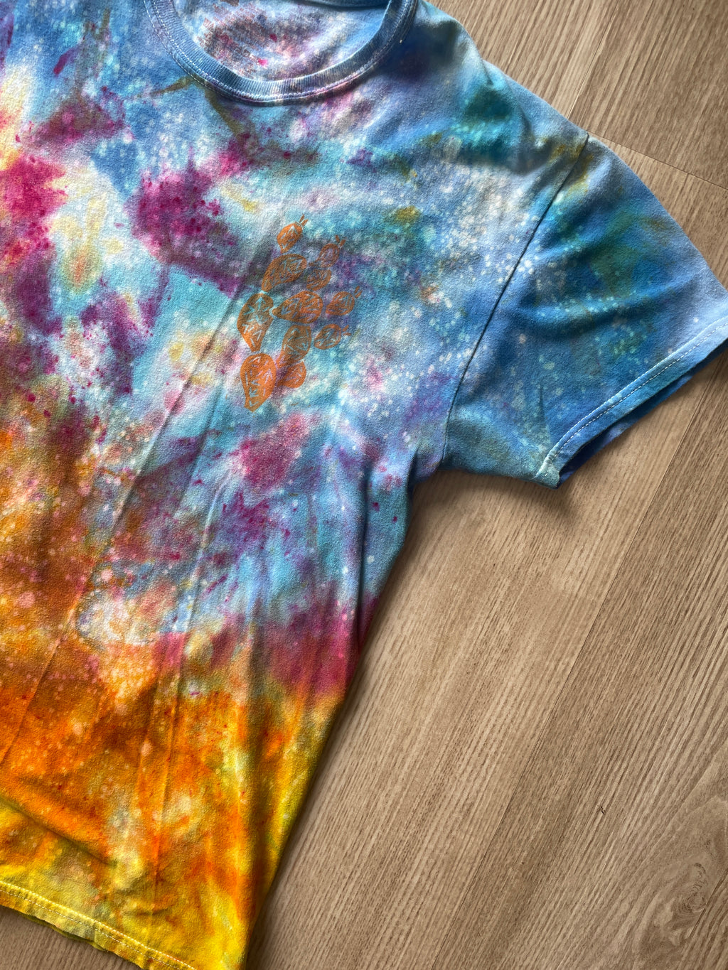 MEDIUM Men’s Prickly Pear Cactus Sunset Galaxy Tie Dye T-Shirt | One-Of-a-Kind Blue, Pink, and Yellow Crumpled Short Sleeve