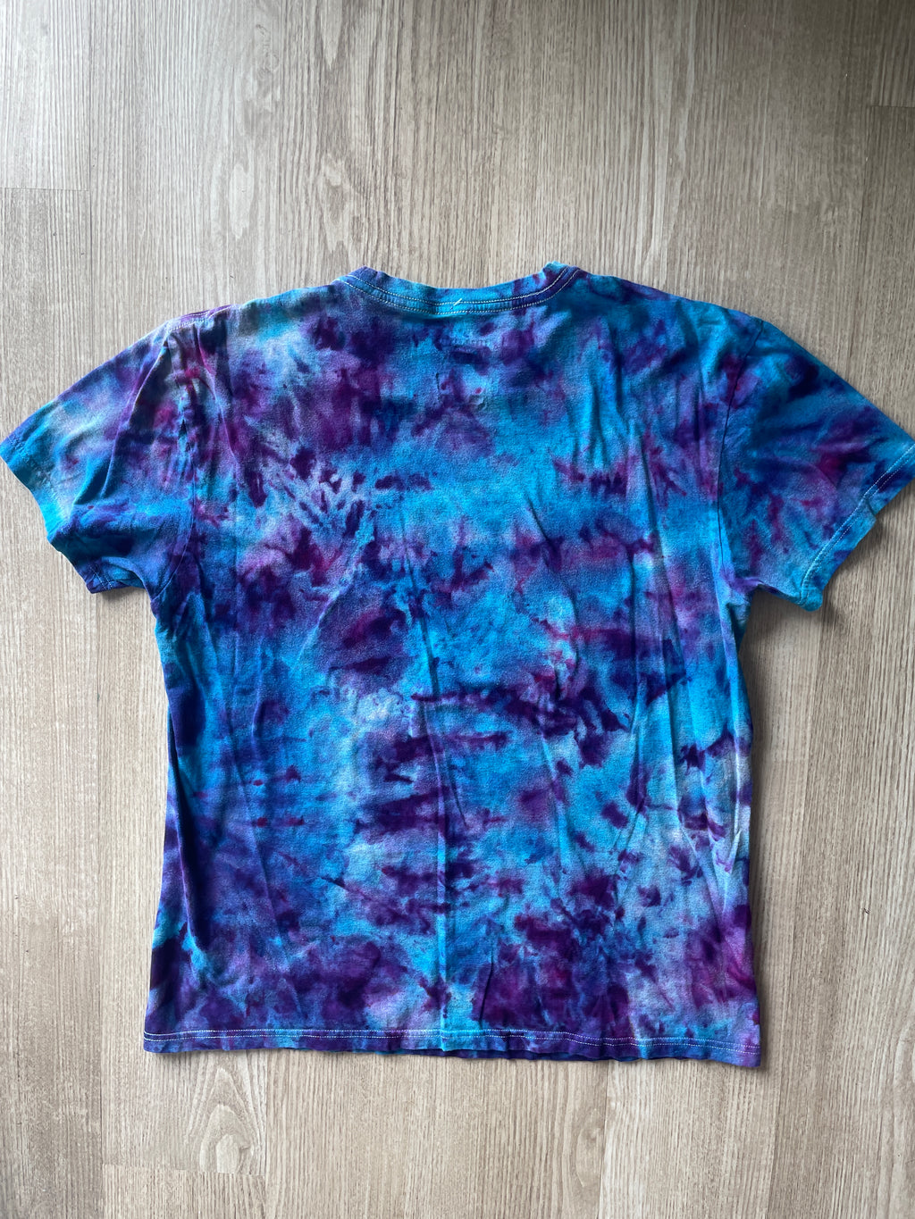 Large Men’s Indian Paintbrush Tie Dye T-Shirt | One-Of-a-Kind Blue, Purple, and Pink Crumpled Short Sleeve