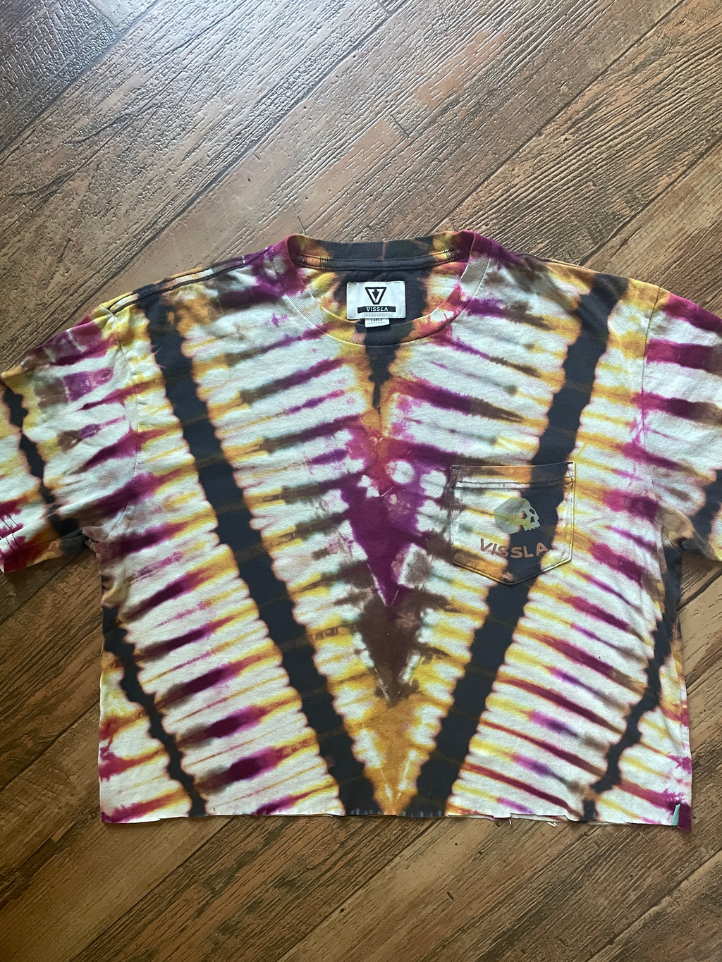 Hasta La Vissla Handmade Tie Dye Crop Top (Men's Medium)