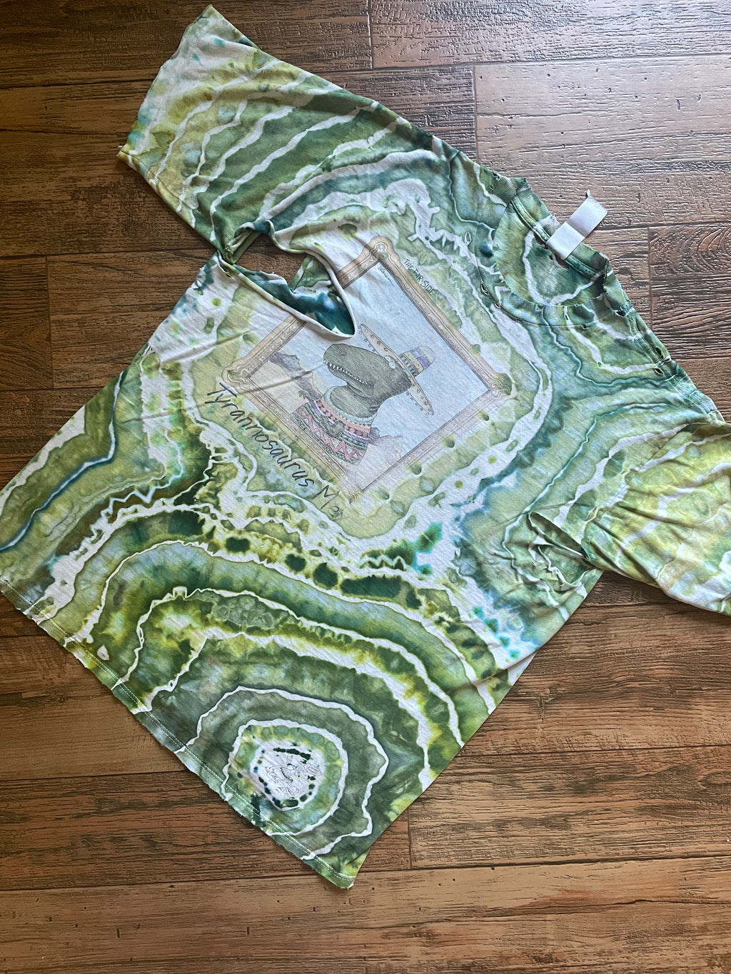 The Far Side Tyranosaurus Mex Hand-Tie Dyed Short Sleeve Thrashed T-Shirt (Men's XL)