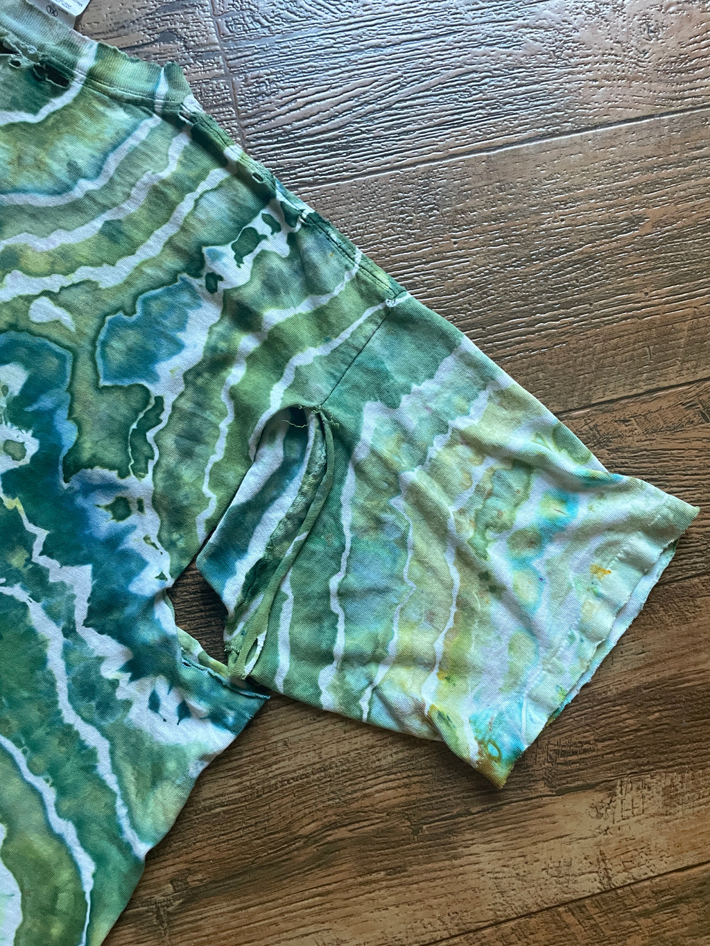 The Far Side Tyranosaurus Mex Hand-Tie Dyed Short Sleeve Thrashed T-Shirt (Men's XL)