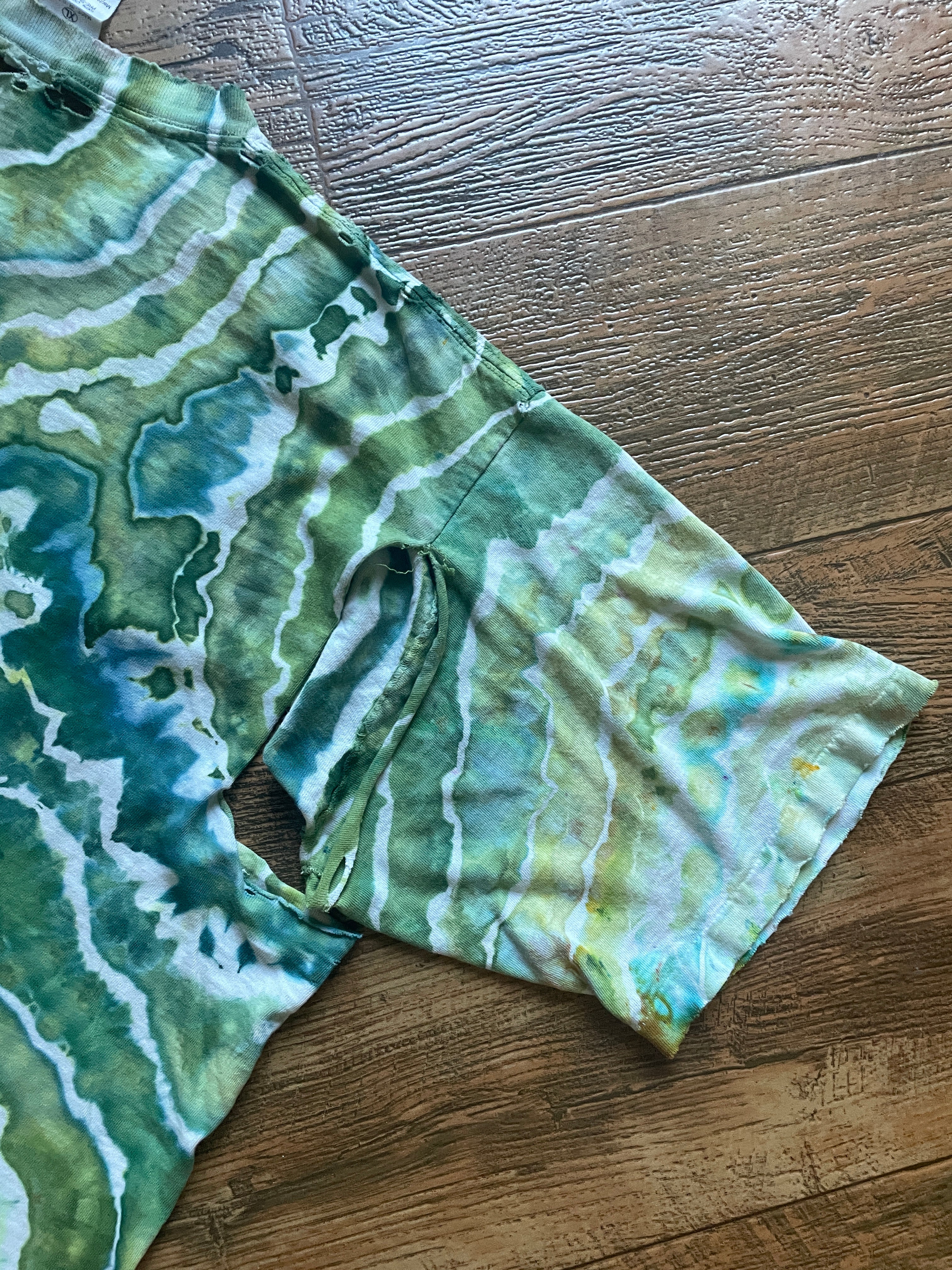 The Far Side Tyranosaurus Mex Hand-Tie Dyed Short Sleeve Thrashed T-Shirt (Men's XL)