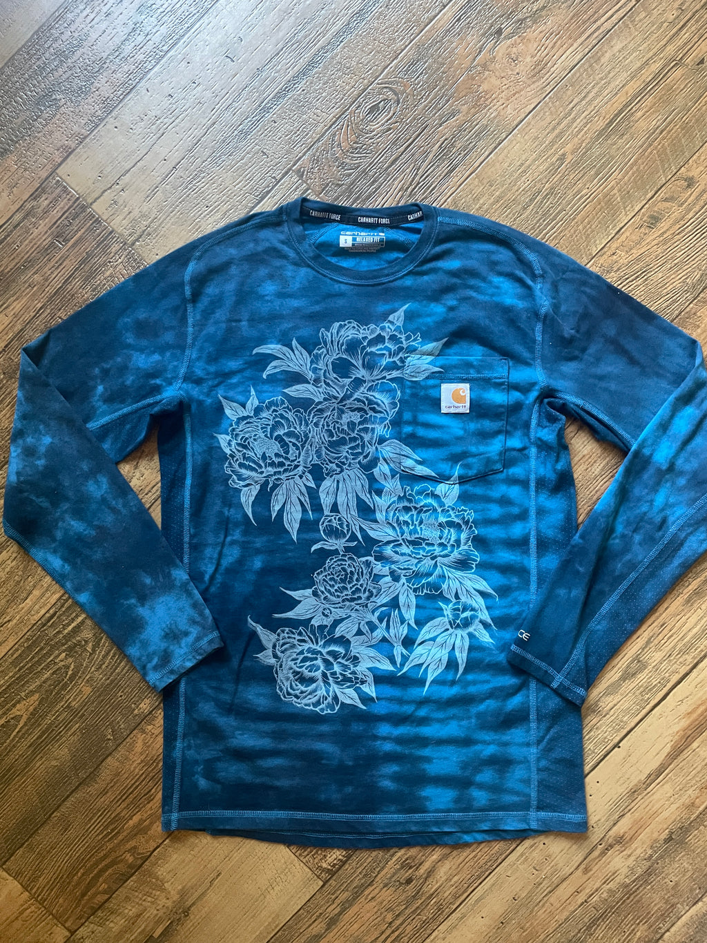 Carhartt Peonies Hand-Tie Dyed Long Sleeve T-Shirt (Men's Small)