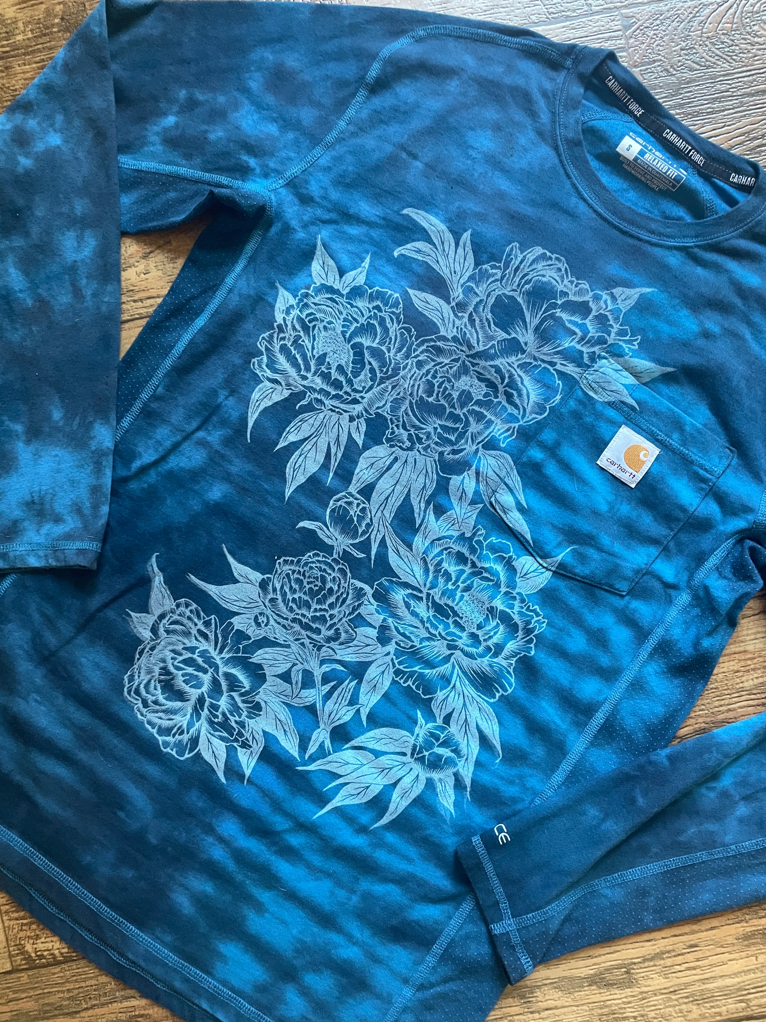 Carhartt Peonies Hand-Tie Dyed Long Sleeve T-Shirt (Men's Small)