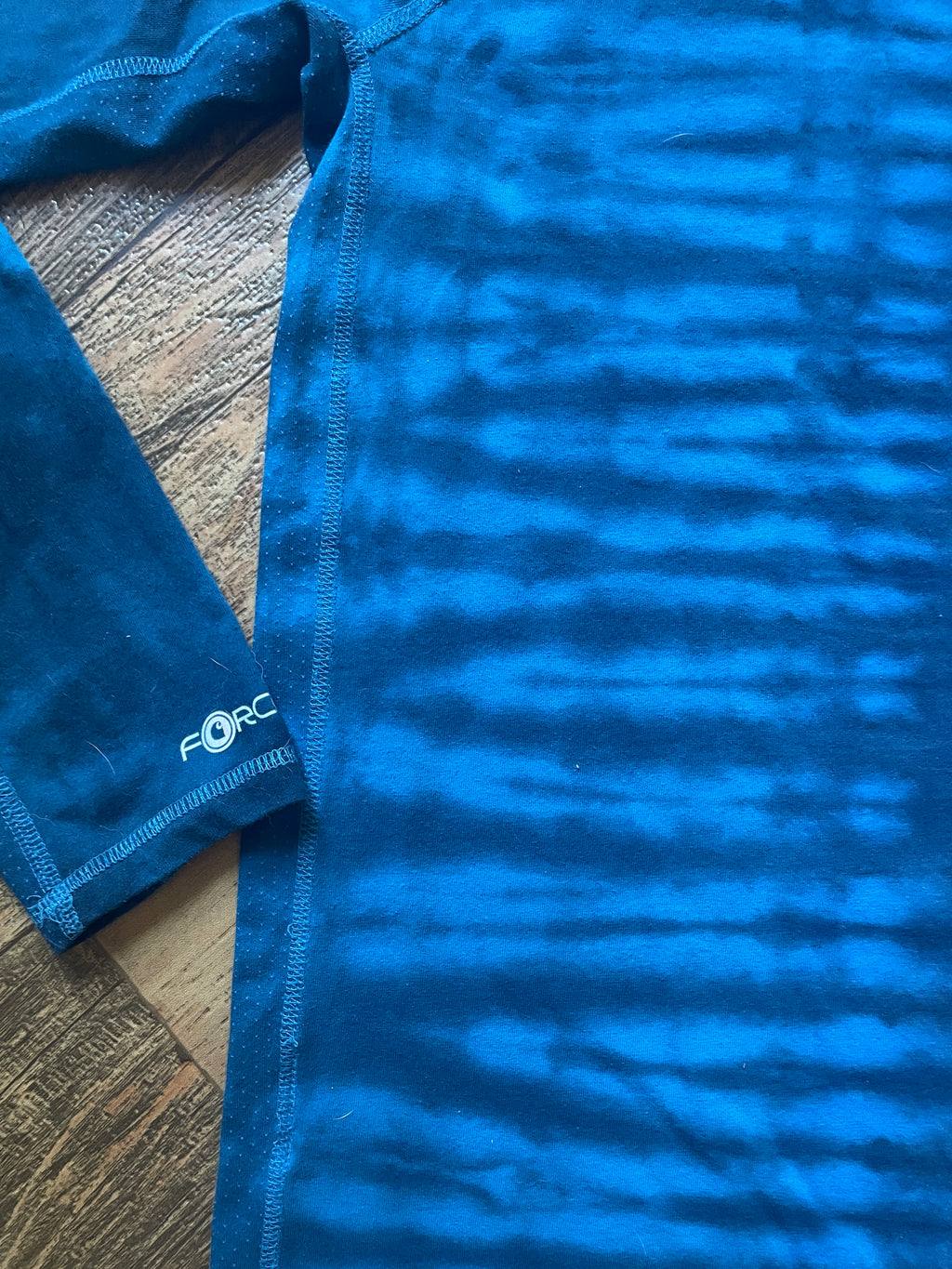 Carhartt Peonies Hand-Tie Dyed Long Sleeve T-Shirt (Men's Small)