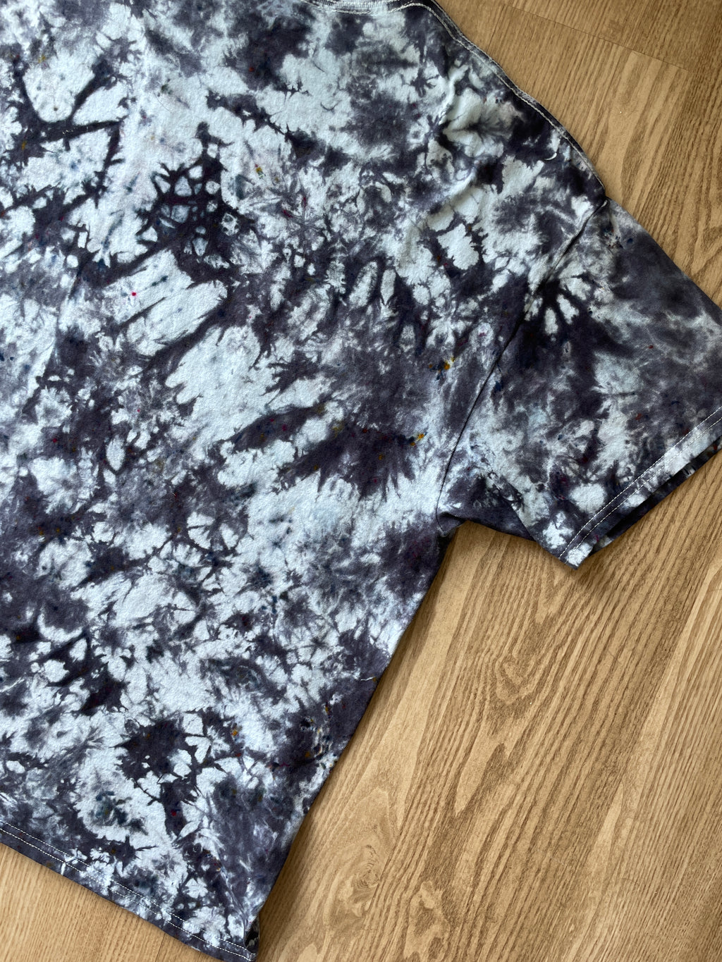 2XL Men’s Champion Logo Monochromatic Handmade Tie Dye T-Shirt | One-Of-a-Kind White and Black Short Sleeve