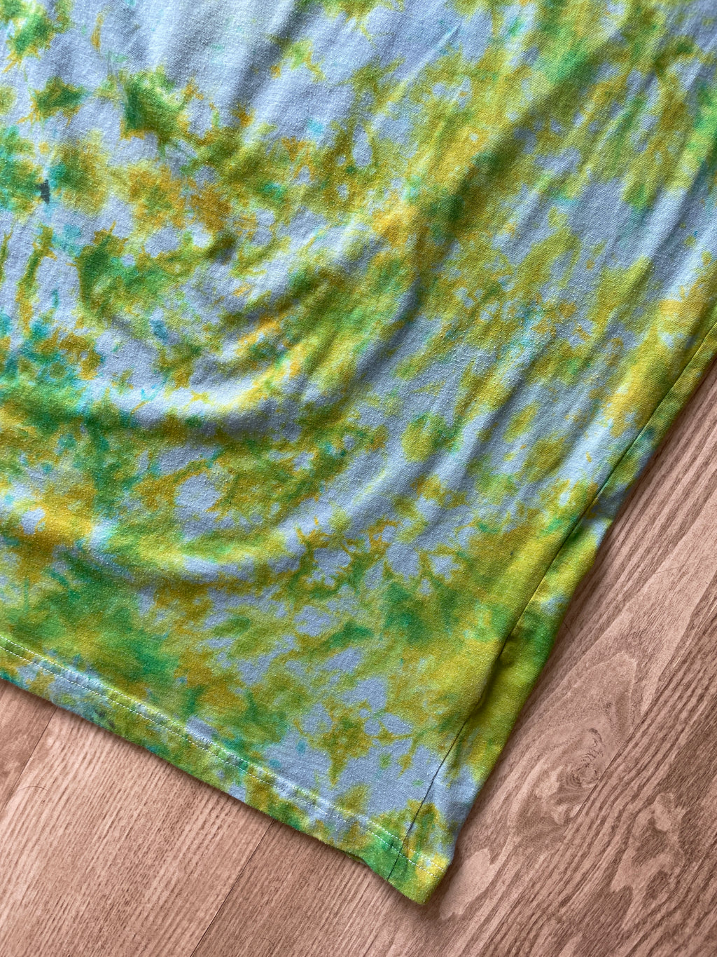 XL (Tall) Men’s Eddie Bauer Explore the Outdoors Handmade Tie Dye T-Shirt | One-Of-a-Kind Green and Blue Short Sleeve