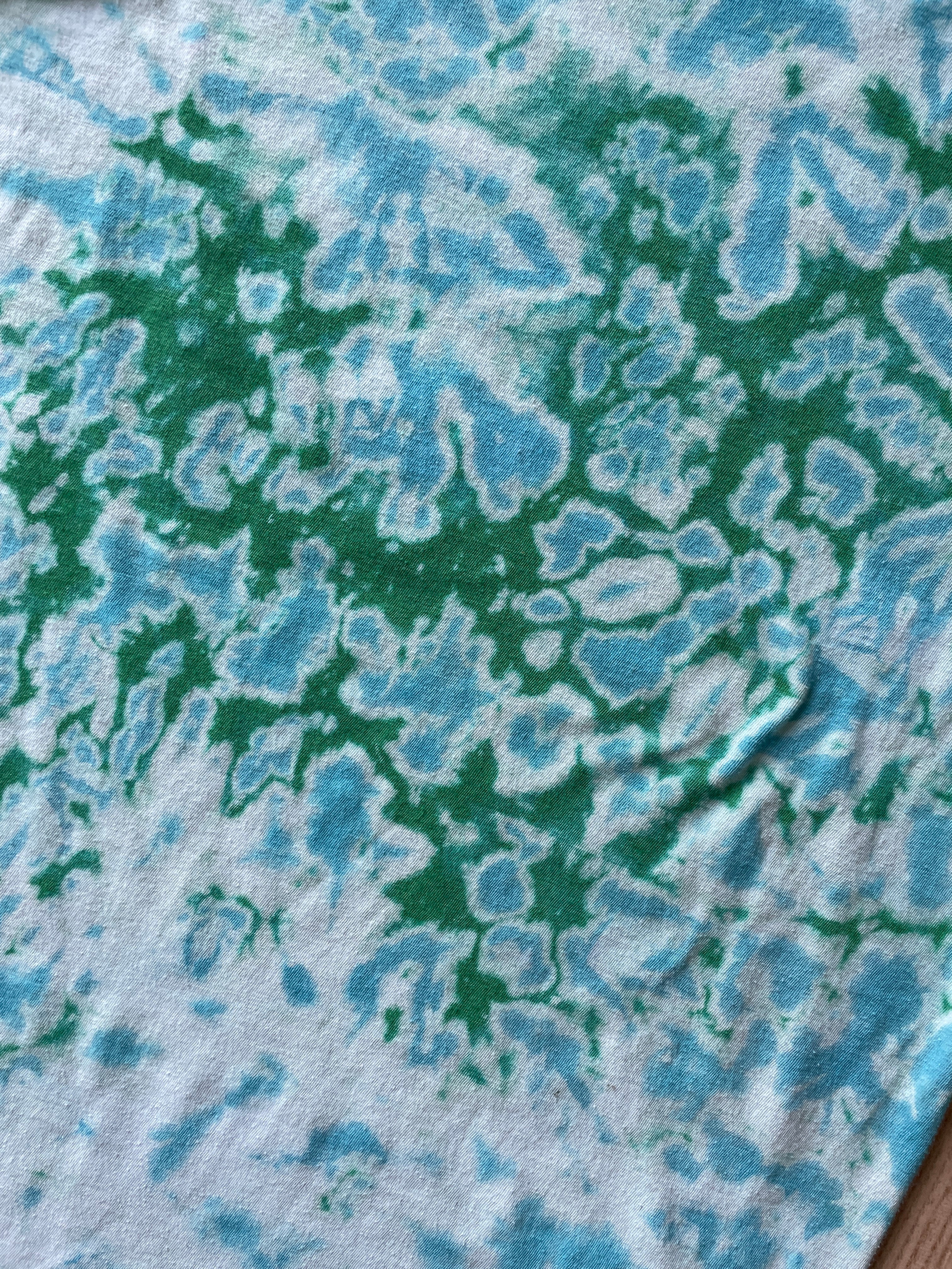 MEDIUM Men’s I Heart Our Public Lands Handmade Tie Dye T-Shirt | One-Of-a-Kind Green and White Short Sleeve