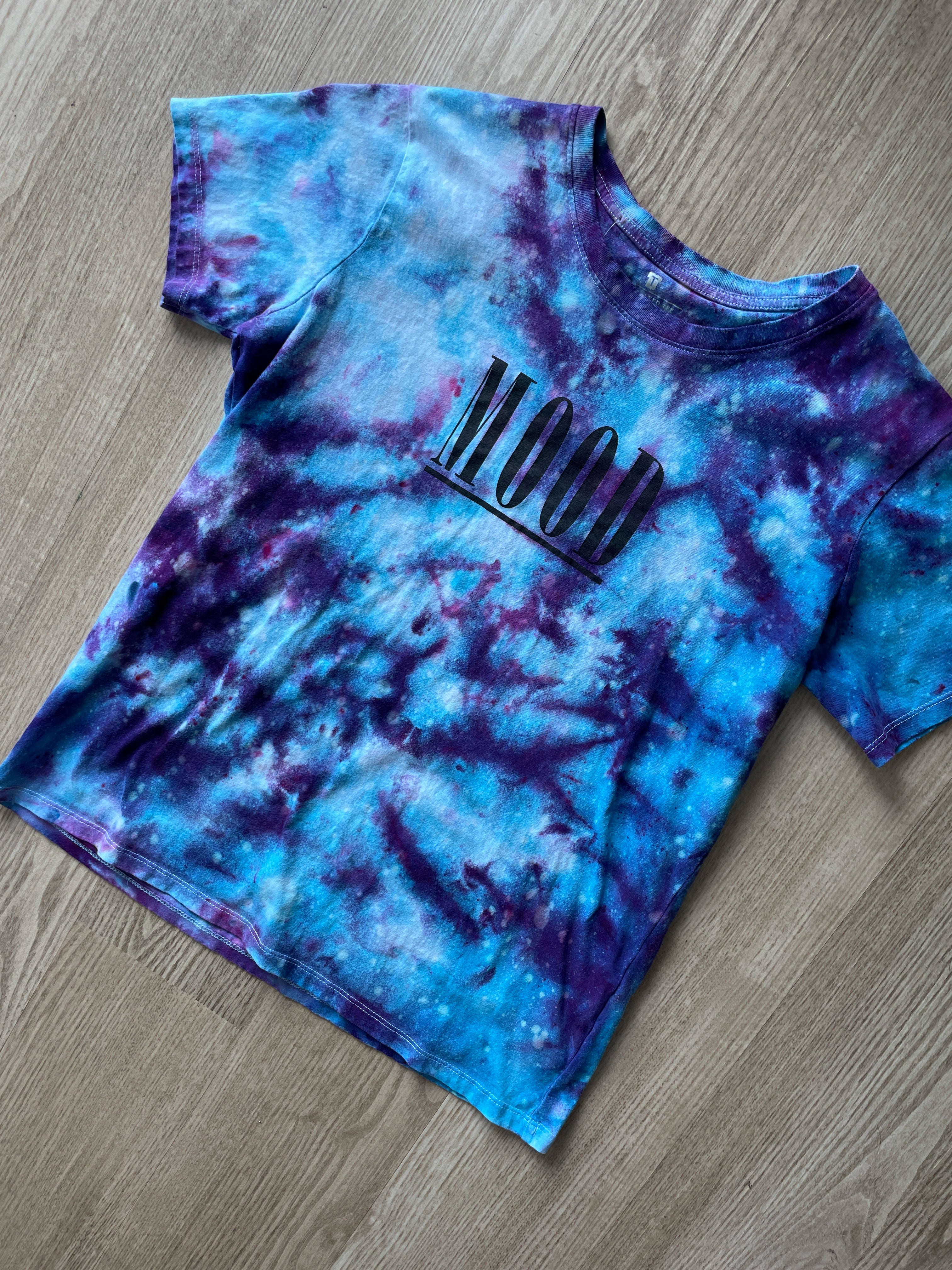MEDIUM Women’s Cotton:On MOOD Galaxy Handmade Tie Dye T-Shirt | One-Of-a-Kind Blue and Purple Short Sleeve