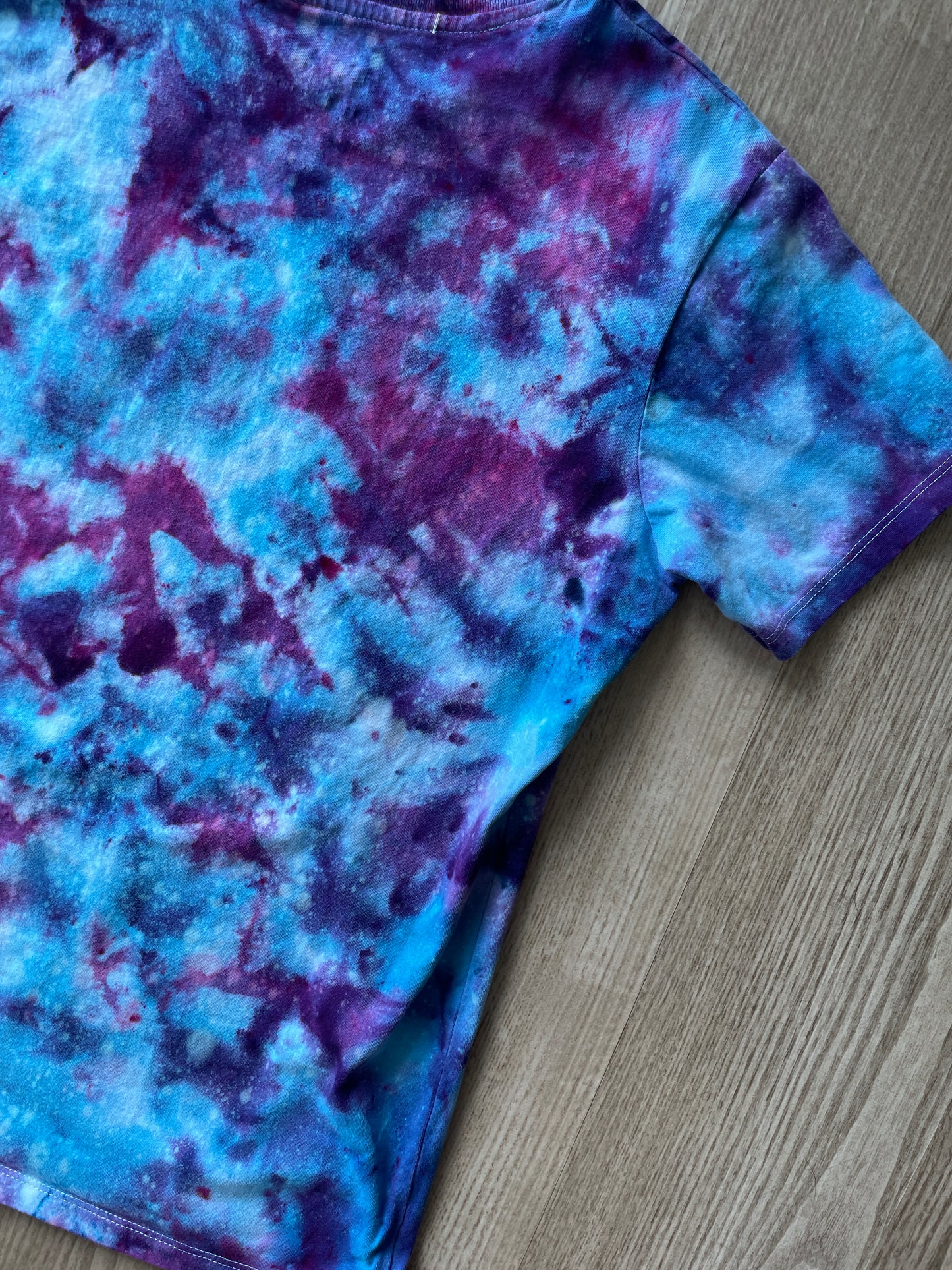 MEDIUM Women’s Cotton:On MOOD Galaxy Handmade Tie Dye T-Shirt | One-Of-a-Kind Blue and Purple Short Sleeve