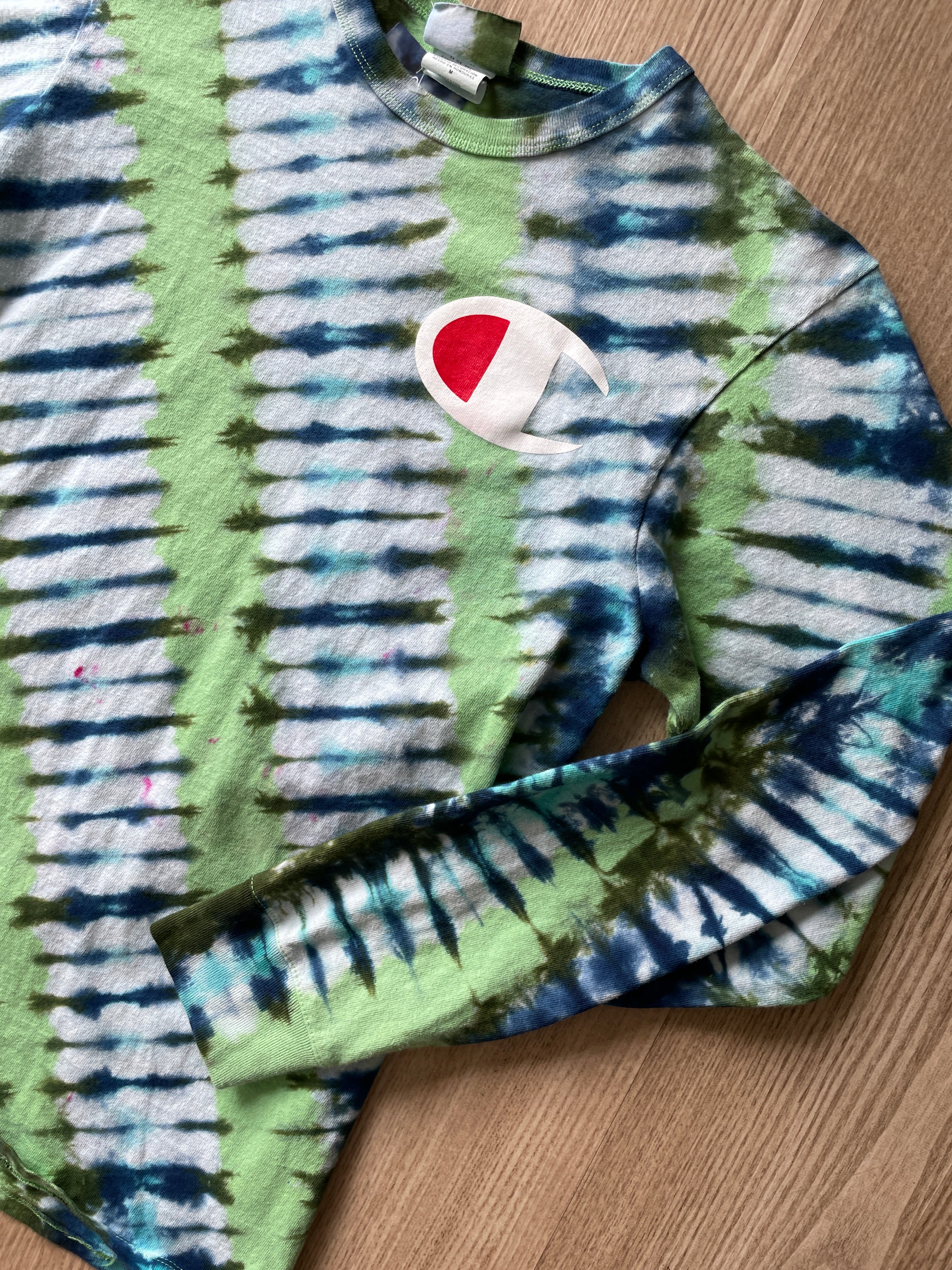 MEDIUM Men’s Champion Handmade Tie Dye T-Shirt | One-Of-a-Kind Green and Blue Long Sleeve