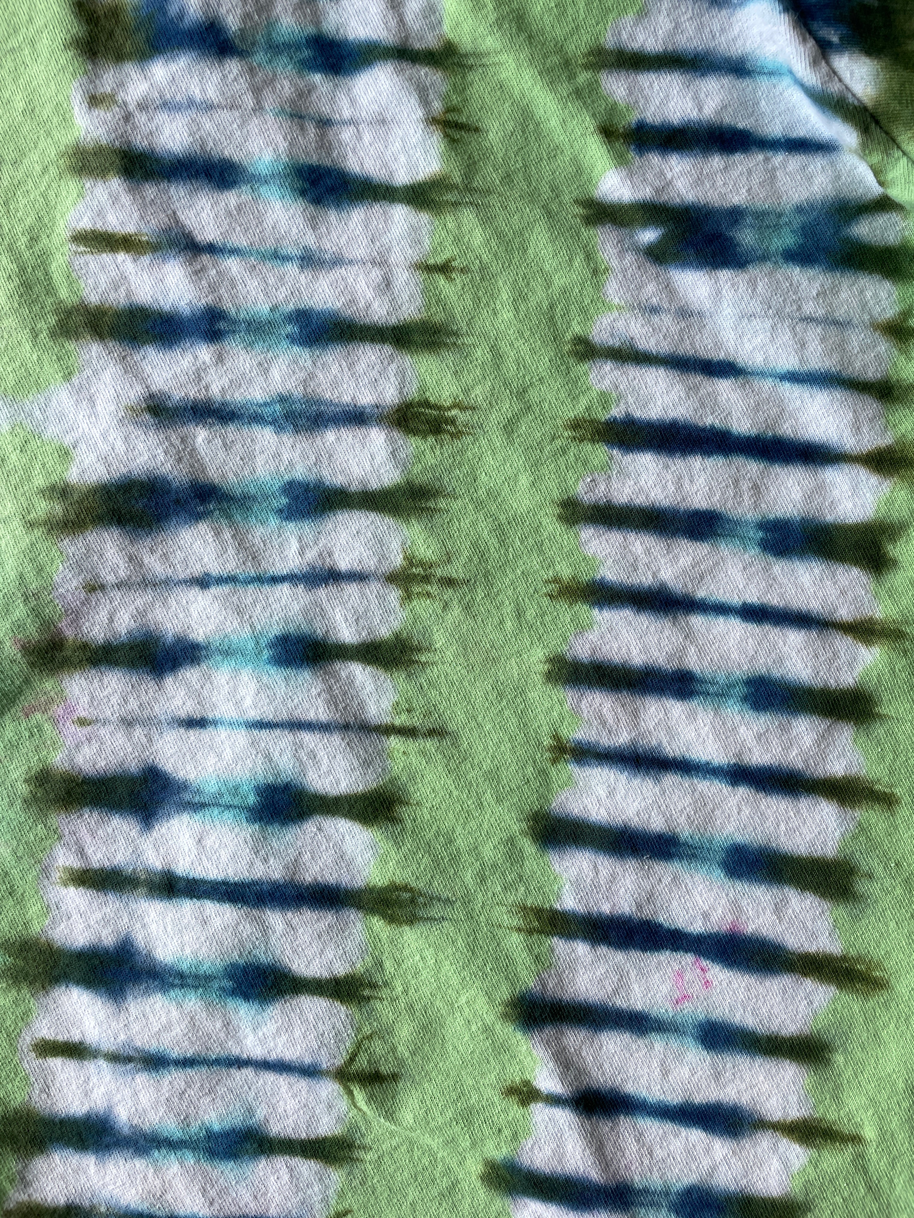 MEDIUM Men’s Champion Handmade Tie Dye T-Shirt | One-Of-a-Kind Green and Blue Long Sleeve