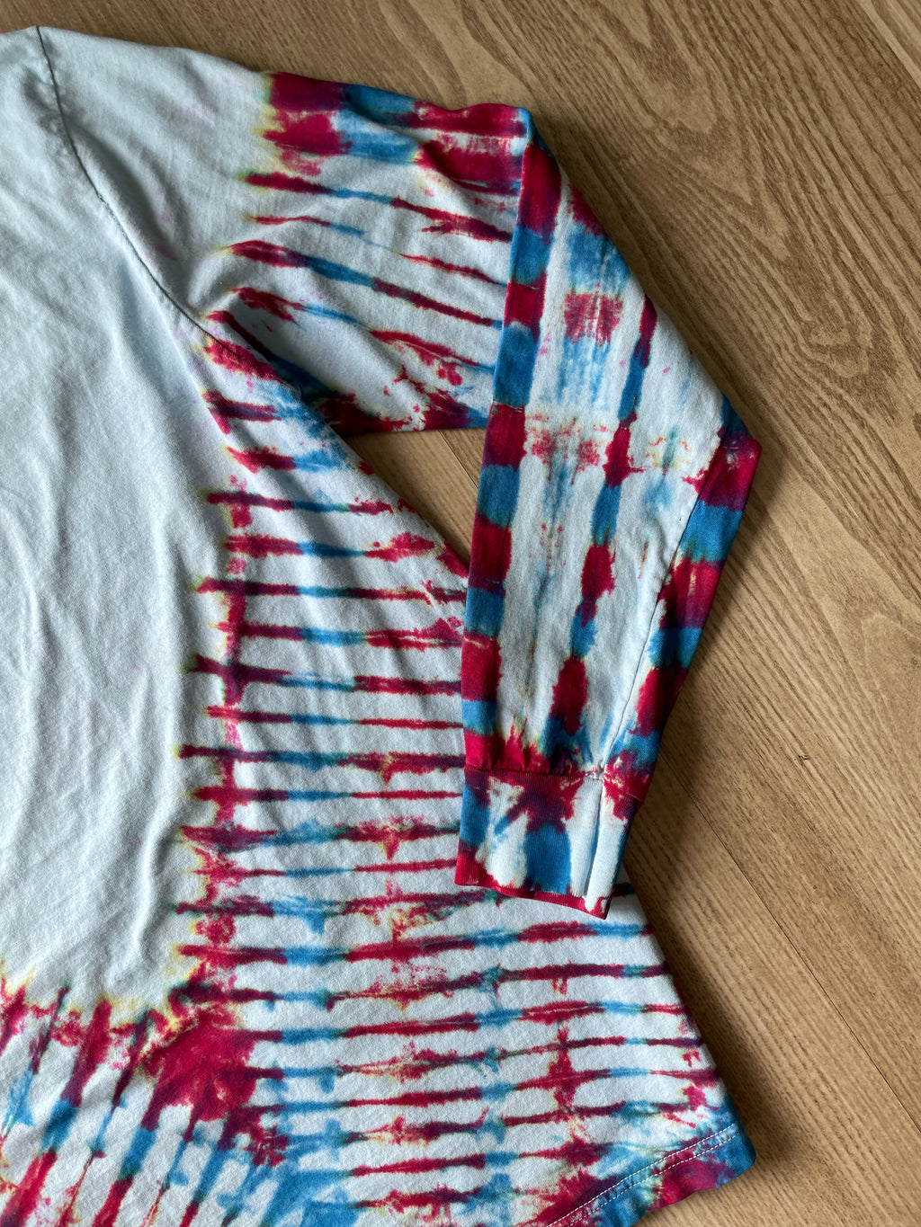 LARGE Men’s Nike Team USA Faster Higher Stronger Handmade Tie Dye T-Shirt | One-Of-a-Kind Red, White, and Blue Long Sleeve