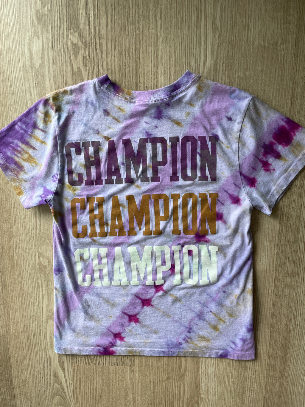 MEDIUM Women’s Champion Handmade Tie Dye T-Shirt | One-Of-a-Kind Pink and Gold Short Sleeve