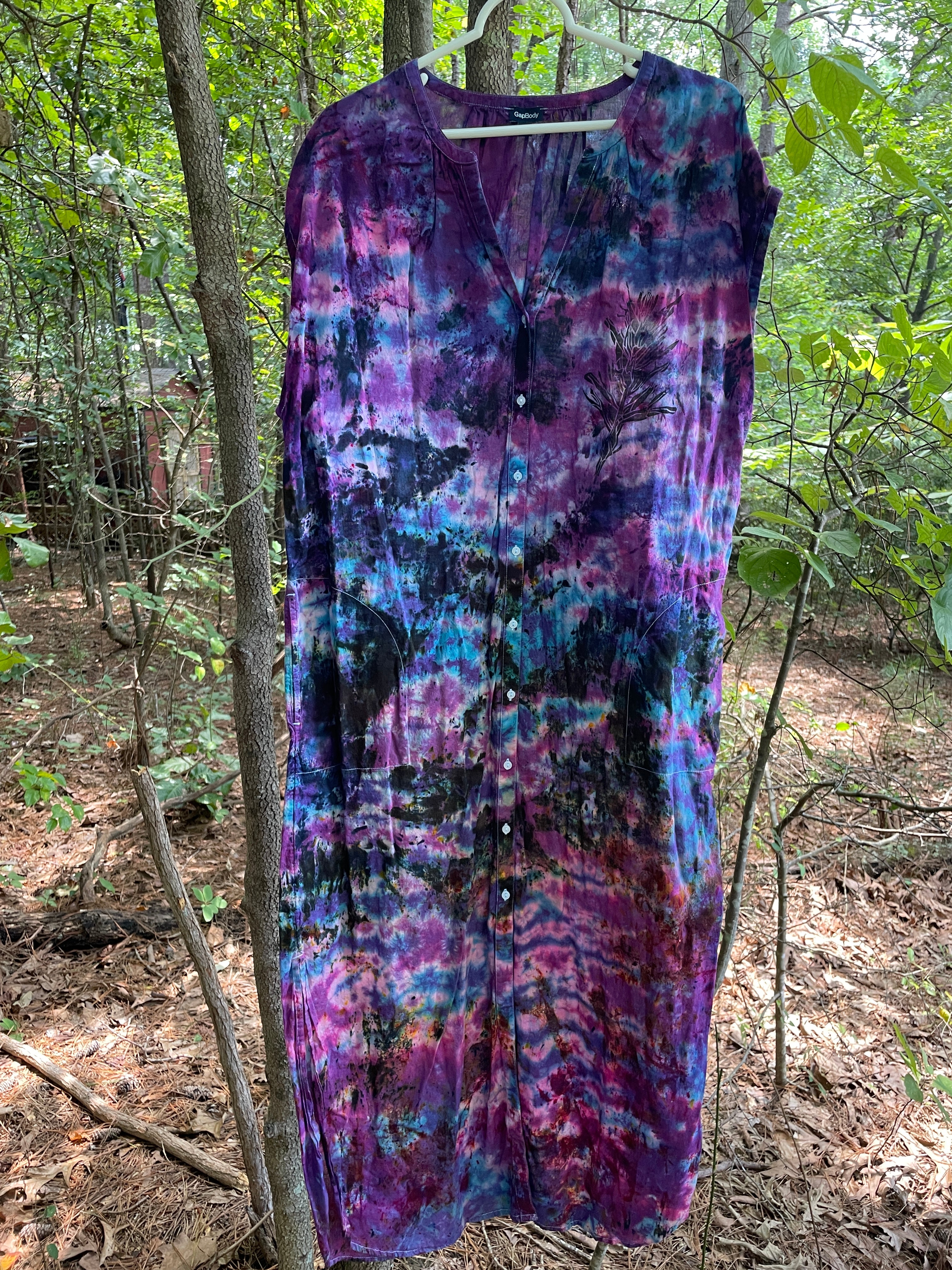 MEDIUM Women’s Handmade Tie Dye Maxi Dress (WITH POCKETS!) | One-Of-a-Kind Upcycled Short Sleeve Dress with Indian Paintbrush Block Print