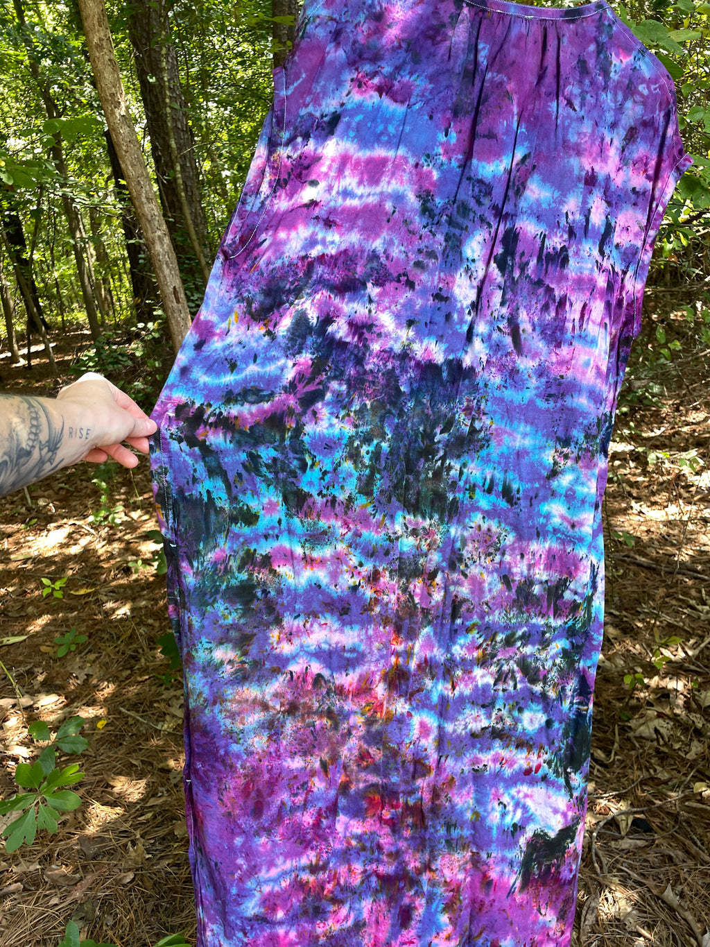 MEDIUM Women’s Handmade Tie Dye Maxi Dress (WITH POCKETS!) | One-Of-a-Kind Upcycled Short Sleeve Dress with Indian Paintbrush Block Print