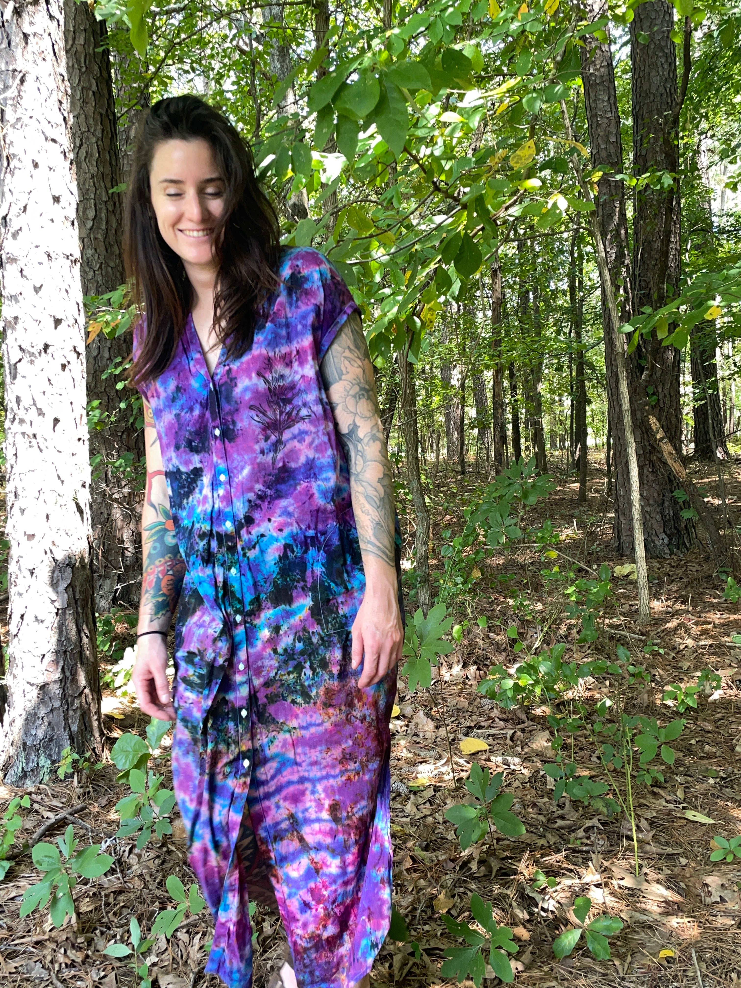 MEDIUM Women’s Handmade Tie Dye Maxi Dress (WITH POCKETS!) | One-Of-a-Kind Upcycled Short Sleeve Dress with Indian Paintbrush Block Print
