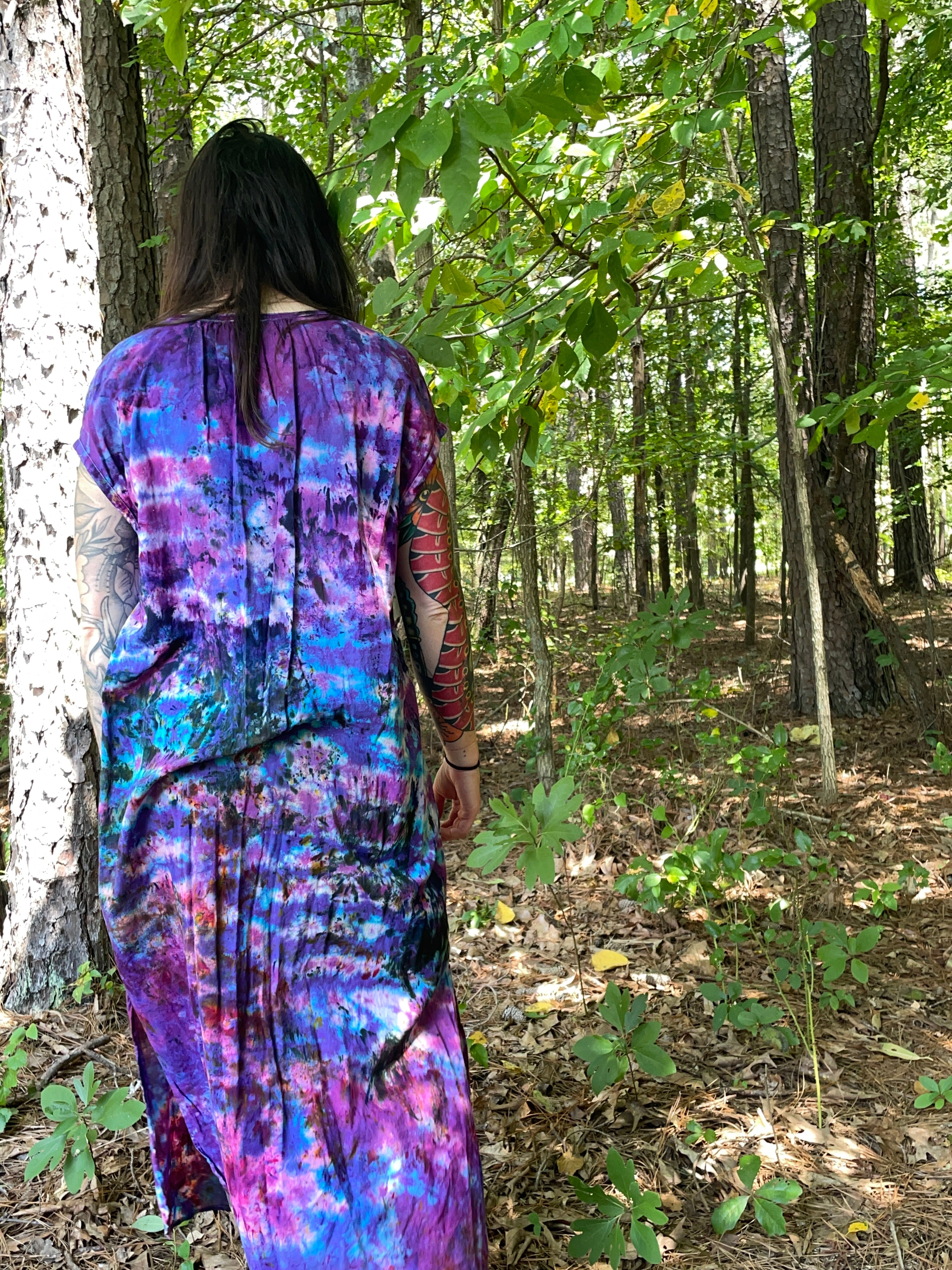 MEDIUM Women’s Handmade Tie Dye Maxi Dress (WITH POCKETS!) | One-Of-a-Kind Upcycled Short Sleeve Dress with Indian Paintbrush Block Print