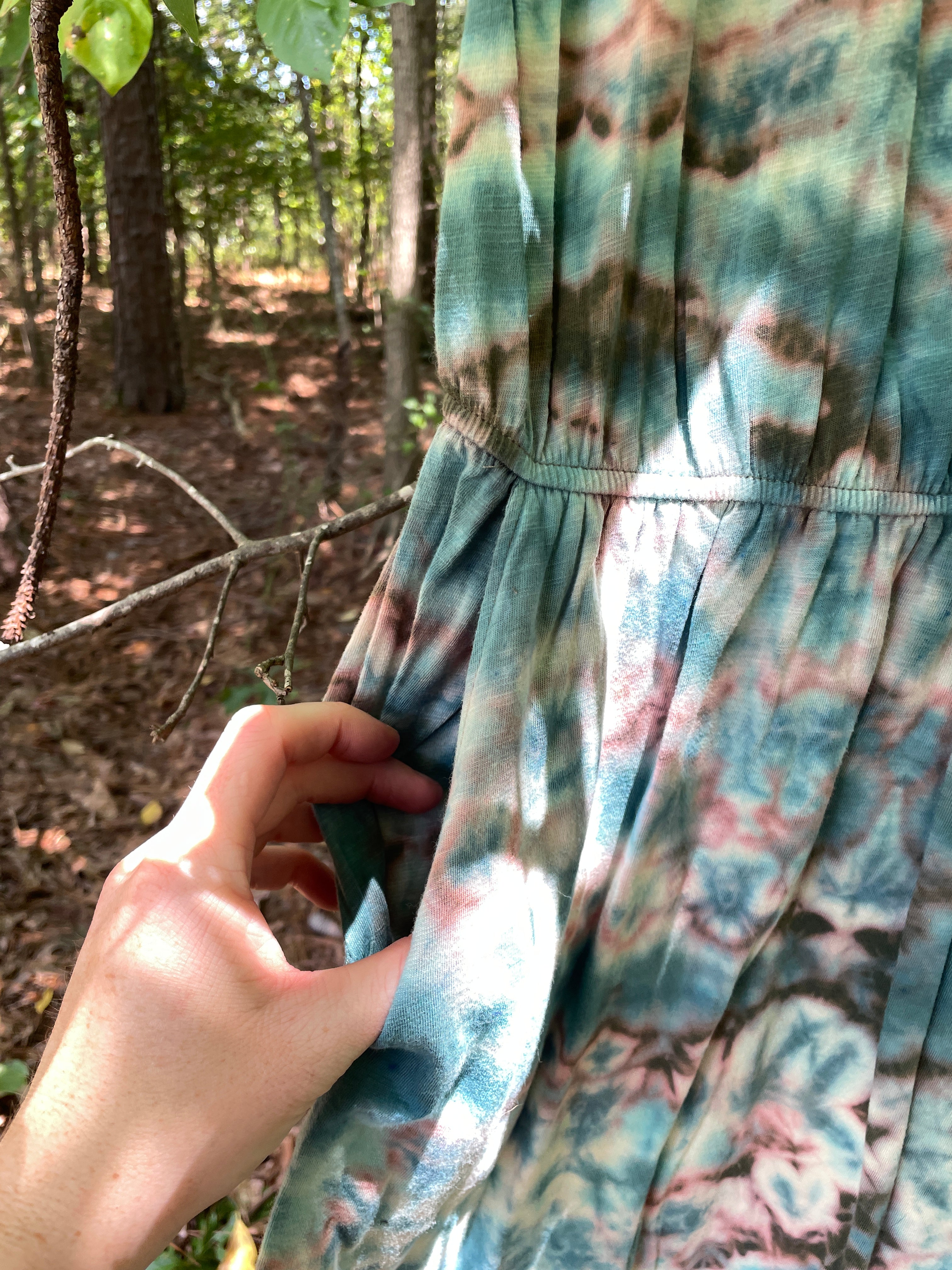 LARGE Women’s Handmade Tie Dye Knee-Length Dress (WITH POCKETS!) | One-Of-a-Kind Upcycled Short Sleeve Dress with Indian Paintbrush Block Print