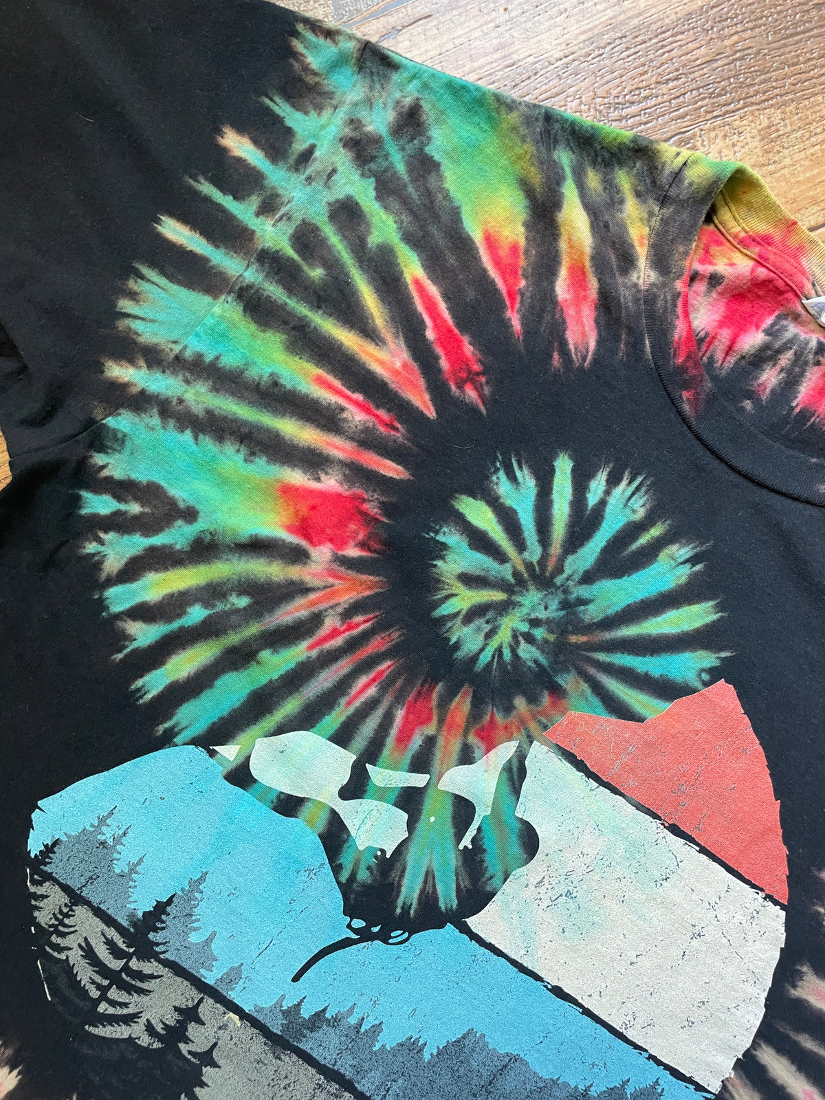 Rock Climber Black and Red Reverse Tie Dye Short Sleeve T-Shirt | Men's Large
