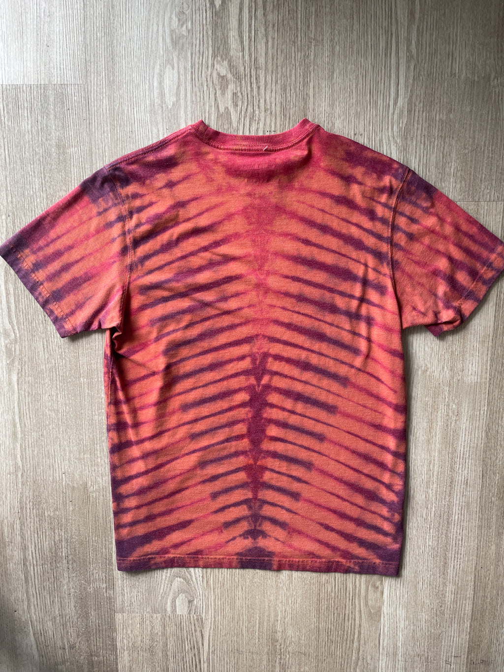 MEDIUM Men’s Eddie Bauer Climbing Shoe Handmade Tie Dye T-Shirt | One-Of-a-Kind Shades of Orange Short Sleeve