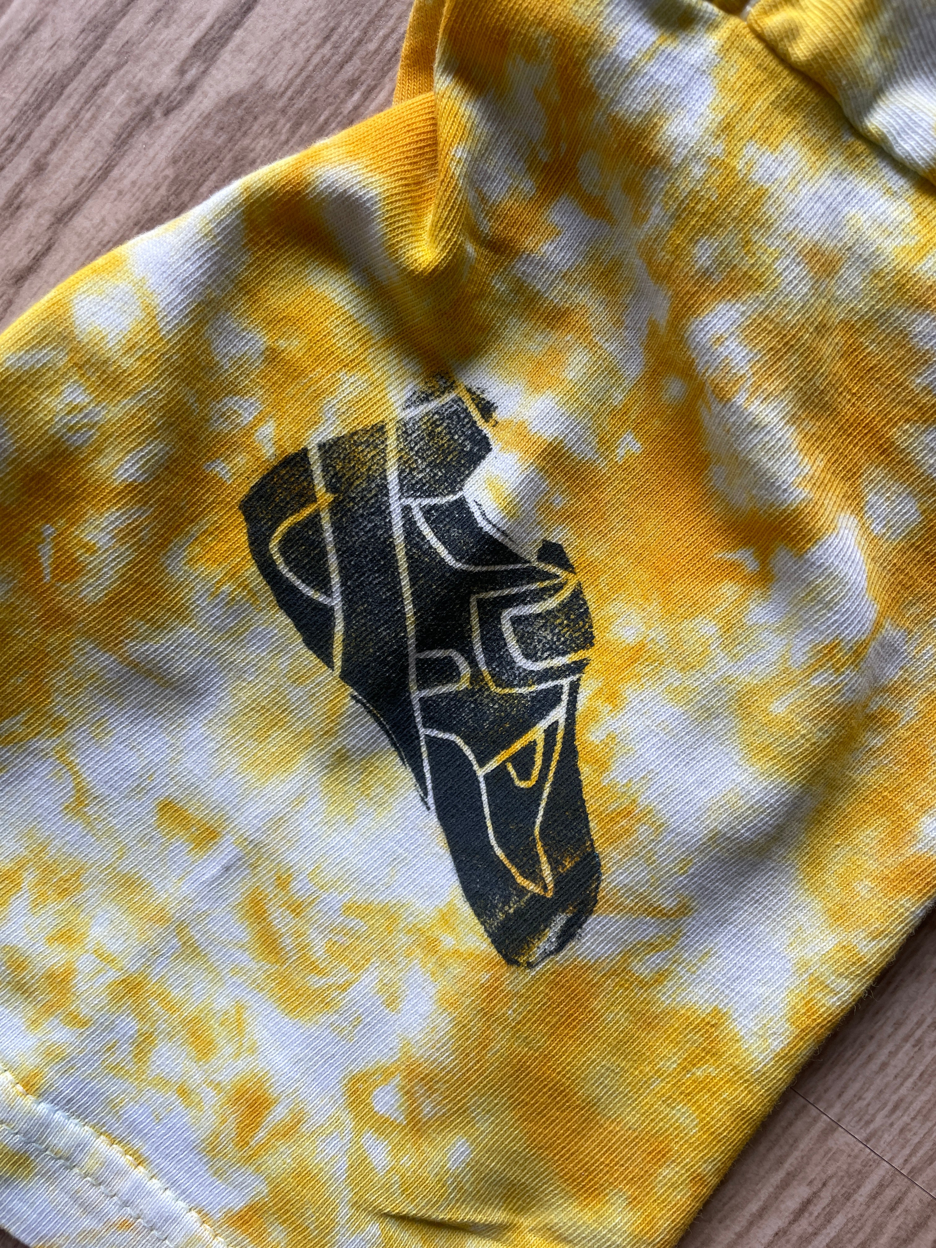 MEDIUM Men’s Climbing Shoe Handmade Tie Dye T-Shirt | One-Of-a-Kind Yellow and Pink Crumpled Short Sleeve