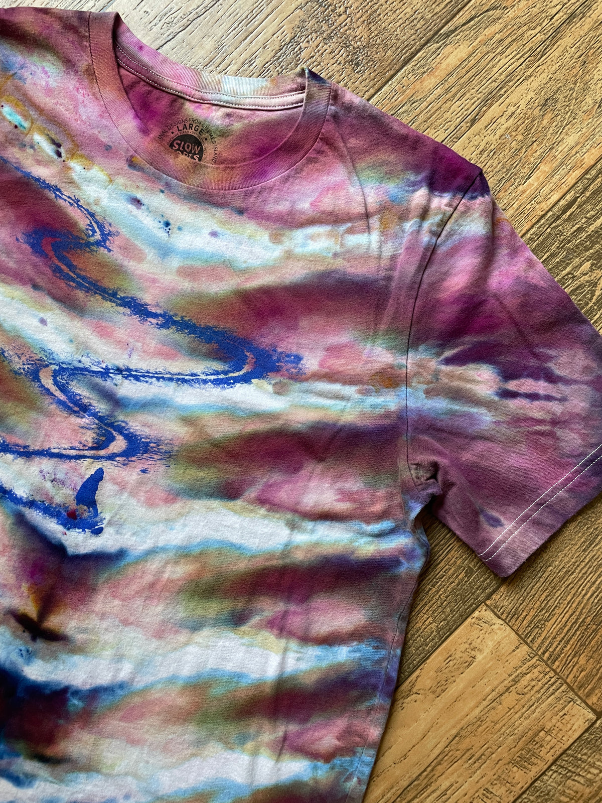 Snowboarder First Run Pink and Blue Tie Dye Short Sleeve T-Shirt | Men's Large