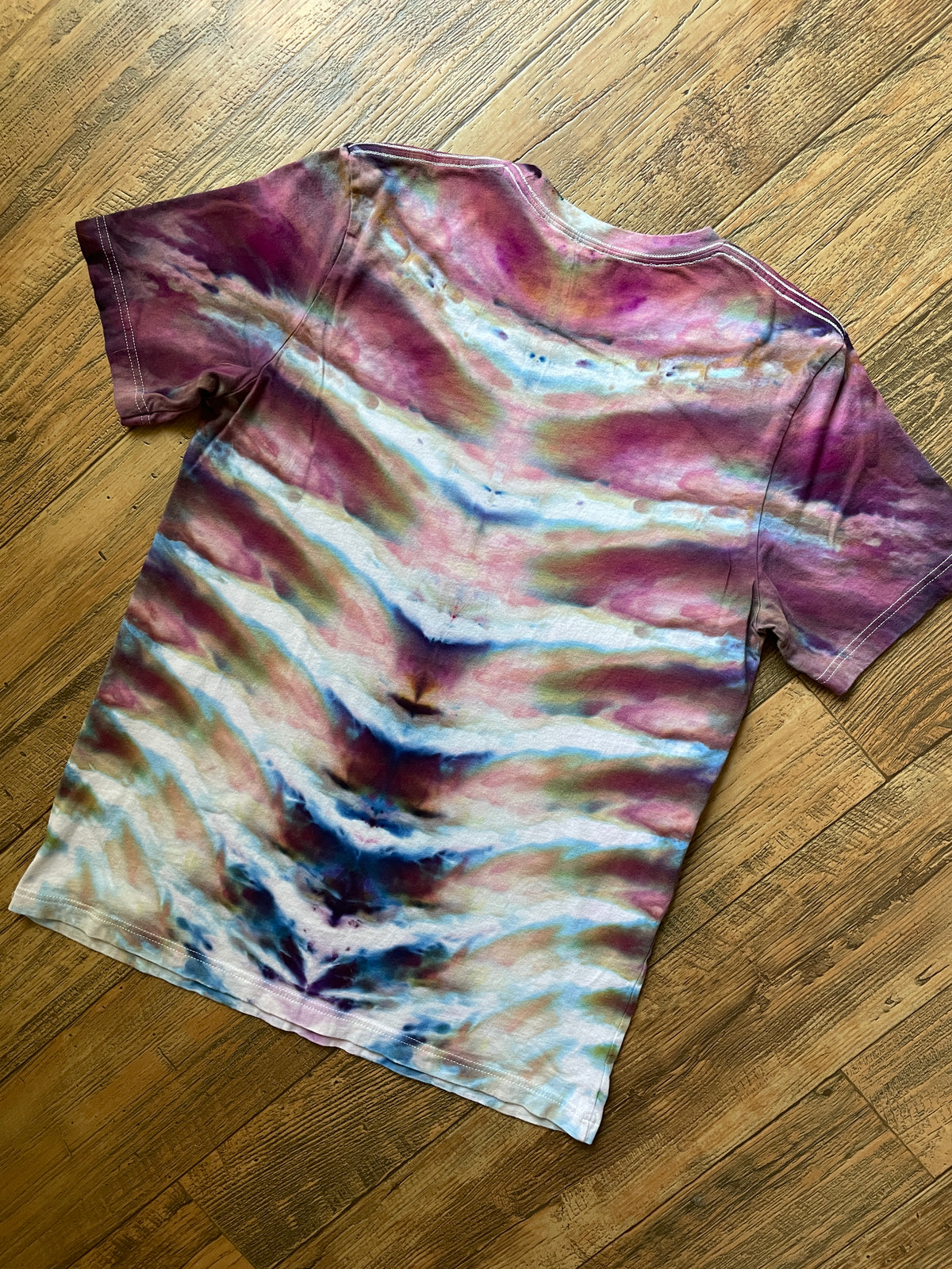 Snowboarder First Run Pink and Blue Tie Dye Short Sleeve T-Shirt | Men's Large
