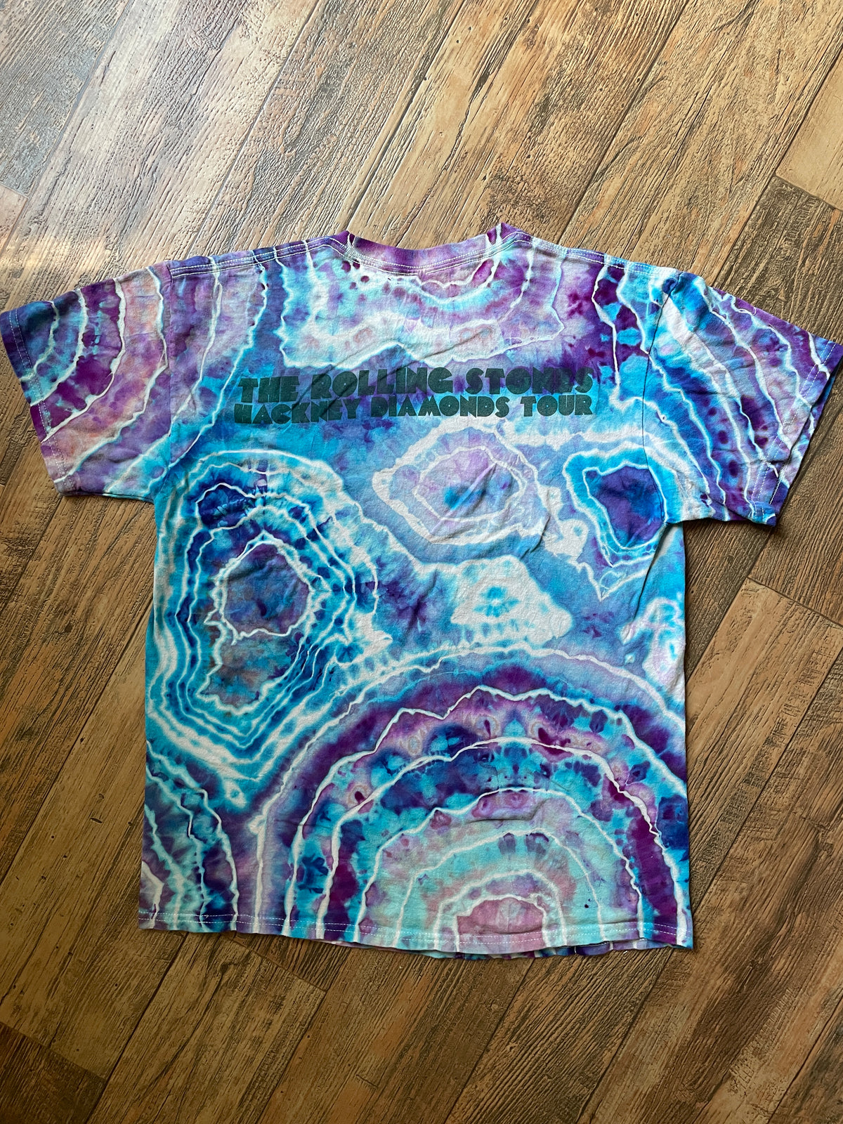 The Rolling Stones Hackney Diamonds Galaxy Geode Tie Dye Short Sleeve T-Shirt | Men's Large