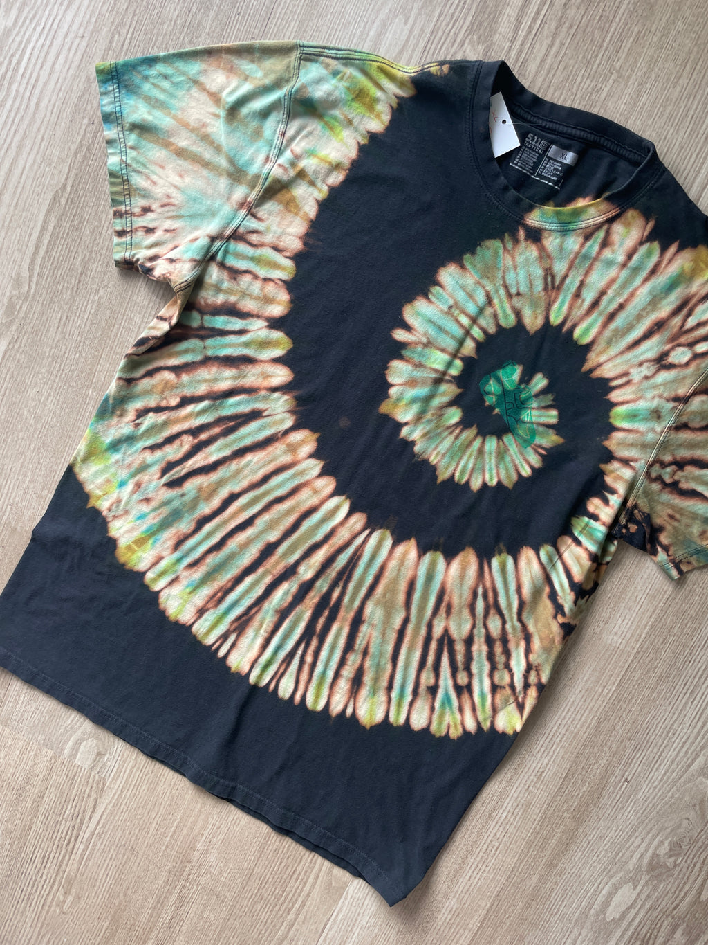 XL Men’s 5.11 Climbing Shoe Handmade Reversed Tie Dyed T-Shirt | One-Of-a-Kind Green and Black Short Sleeve