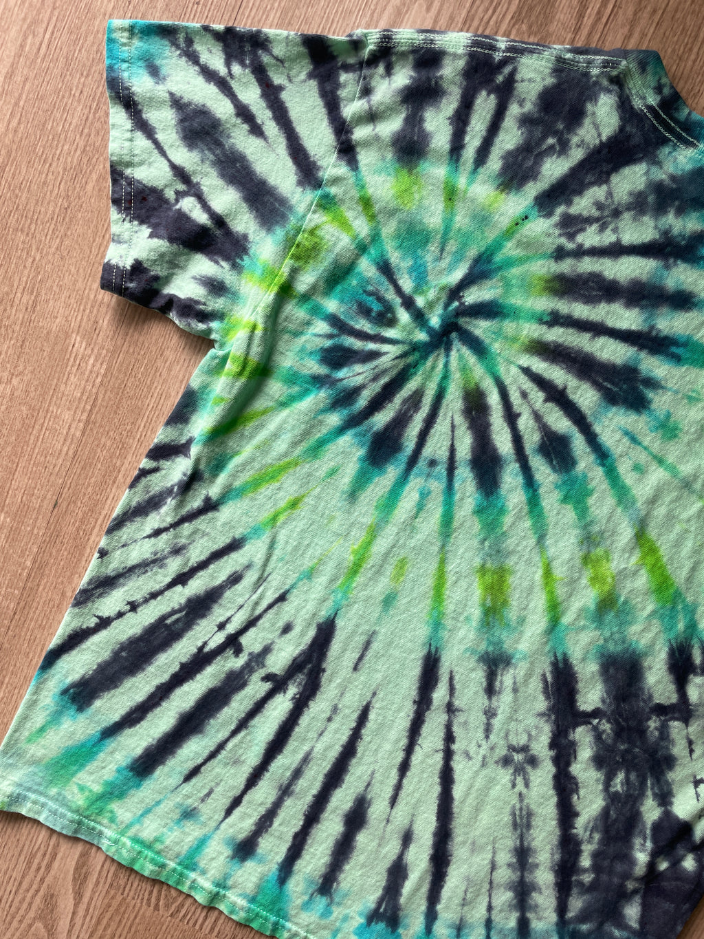 LARGE Men’s Climbing Shoe Handmade Tie Dyed T-Shirt | One-Of-a-Kind Green and Blue Spiral Short Sleeve