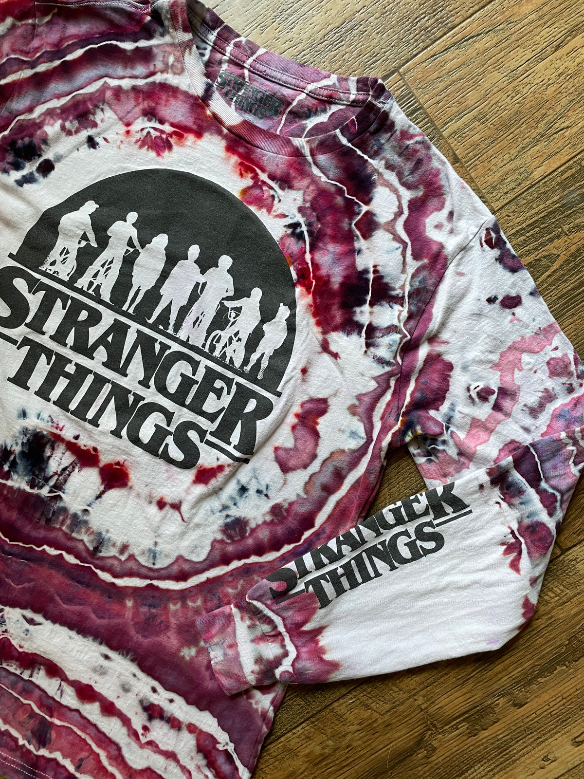 Stranger Things Red and White Tie Dye Long Sleeve Sleeve T-Shirt | Men's Large