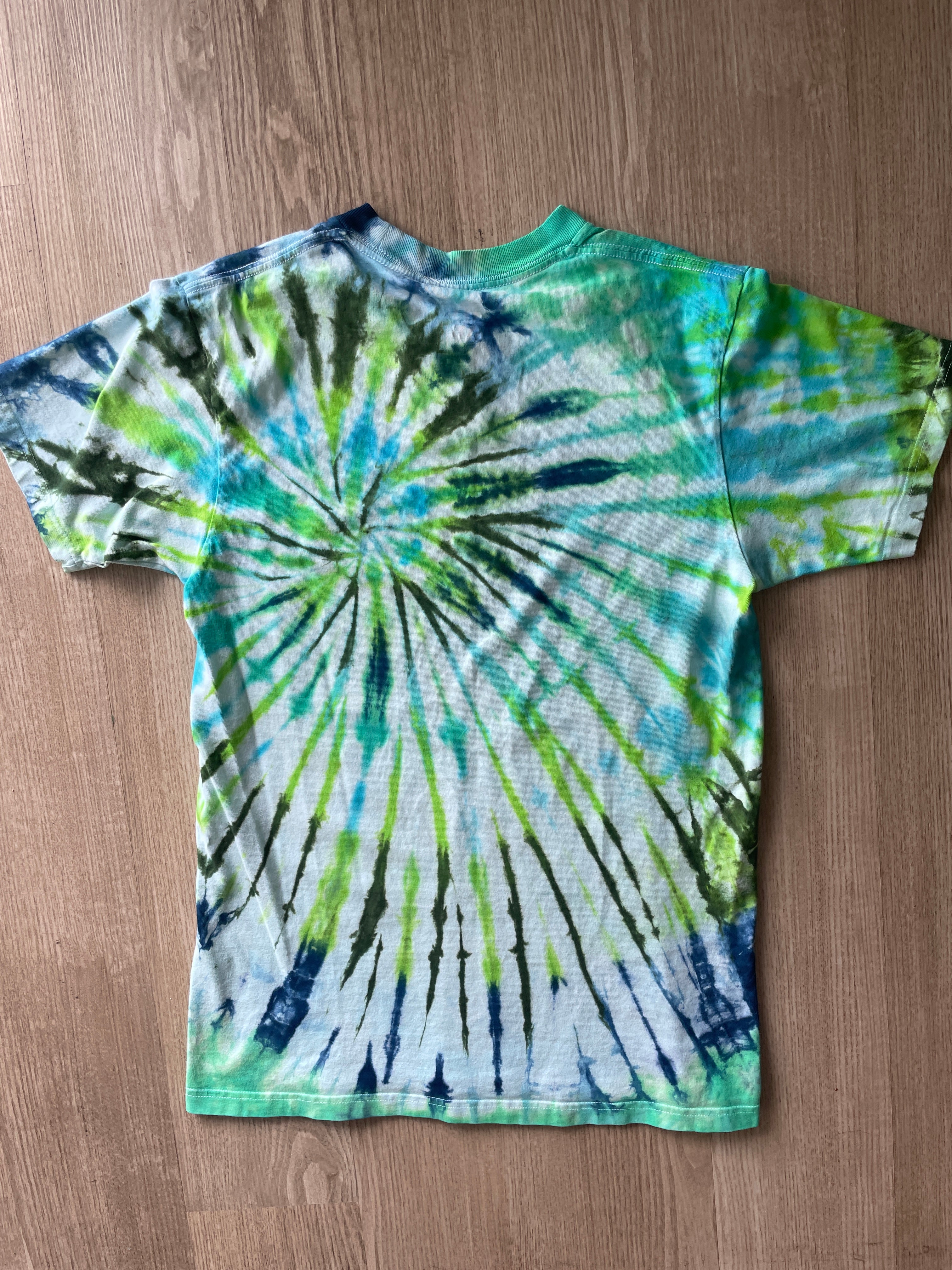 MEDIUM Men’s Climbing Shoe Handmade Tie Dyed T-Shirt | One-Of-a-Kind Green and Blue Spiral Short Sleeve