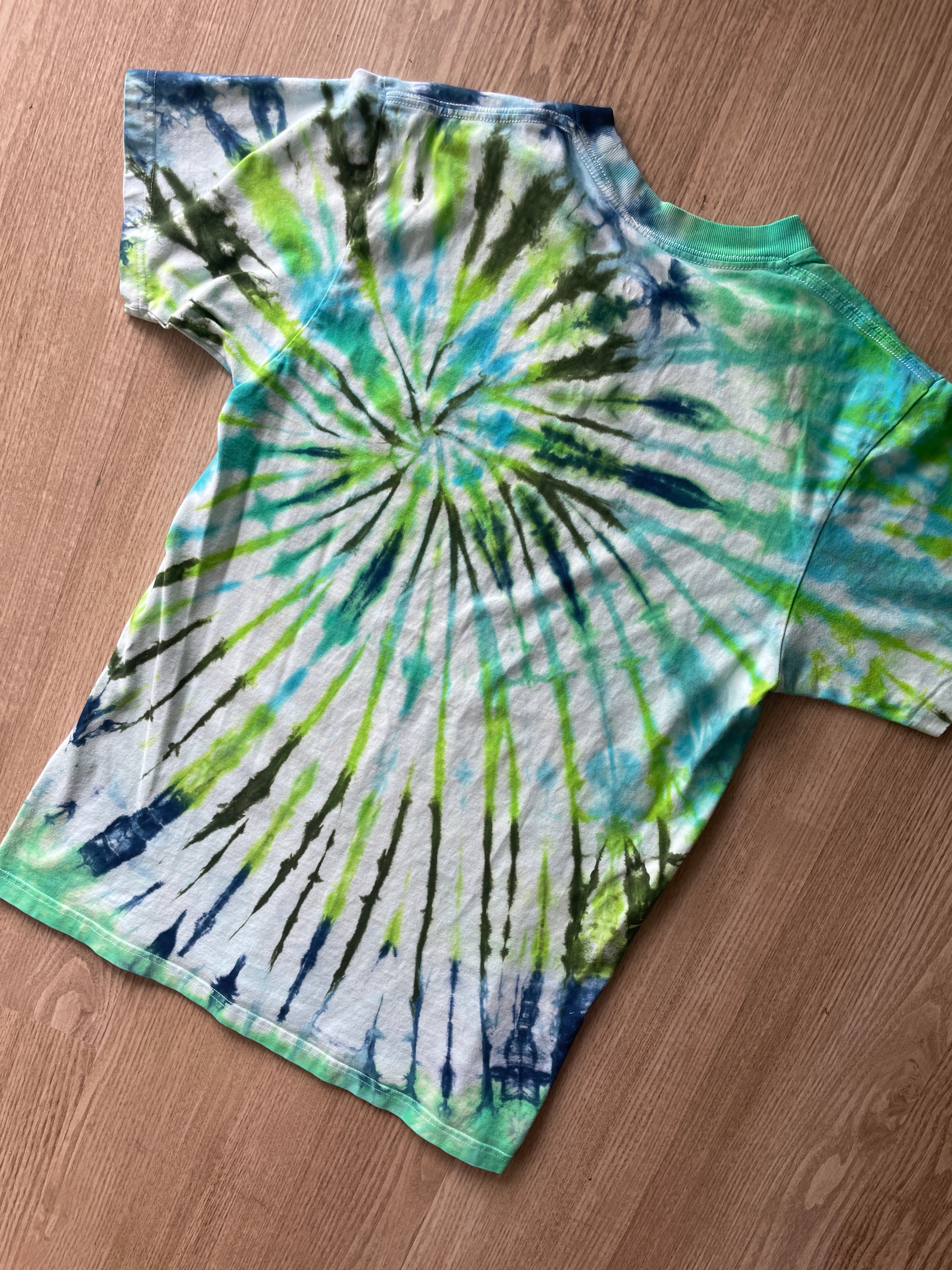 MEDIUM Men’s Climbing Shoe Handmade Tie Dyed T-Shirt | One-Of-a-Kind Green and Blue Spiral Short Sleeve