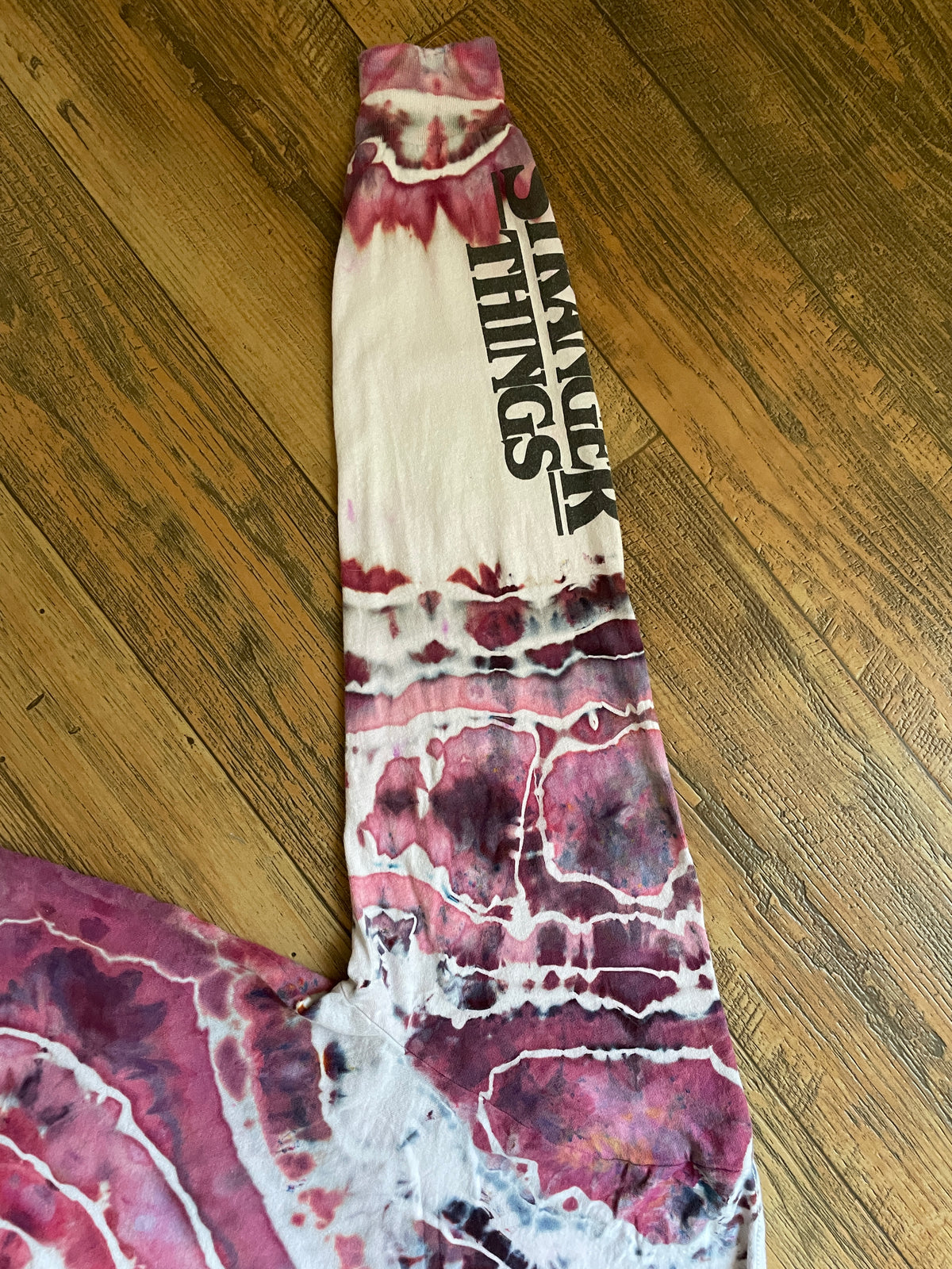 Stranger Things Red and White Tie Dye Long Sleeve Sleeve T-Shirt | Men's Large