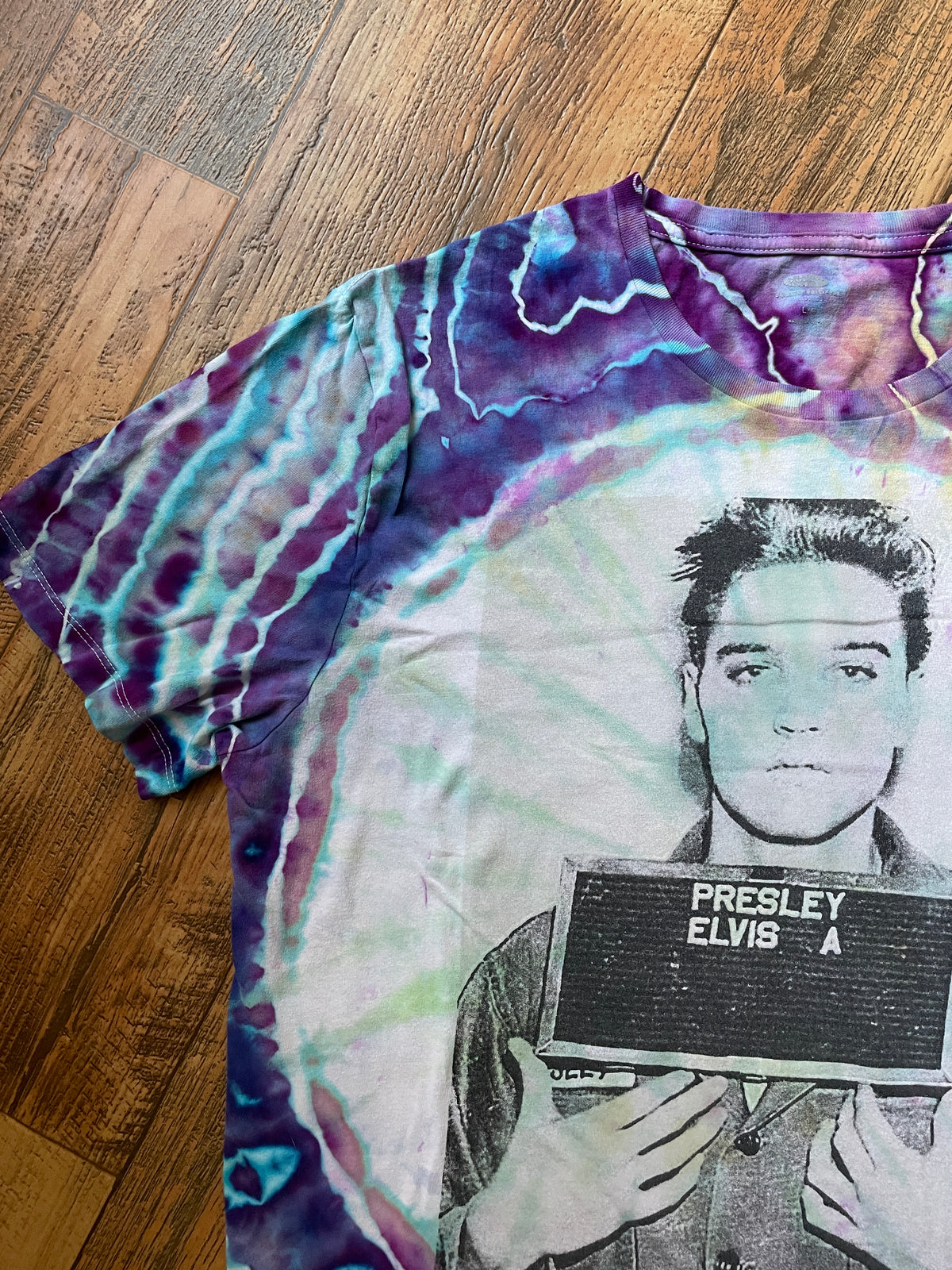 Elvis Presley Mugshot Pink and Blue Geode Tie Dye Short Sleeve T-Shirt | Men's M/L
