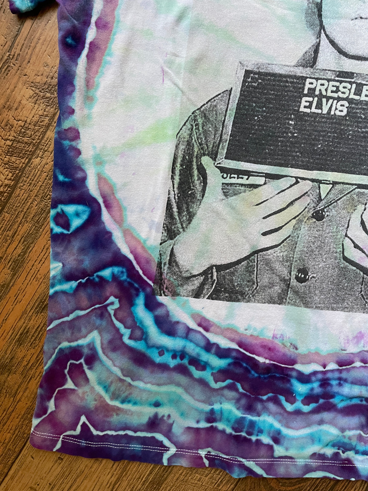 Elvis Presley Mugshot Pink and Blue Geode Tie Dye Short Sleeve T-Shirt | Men's M/L