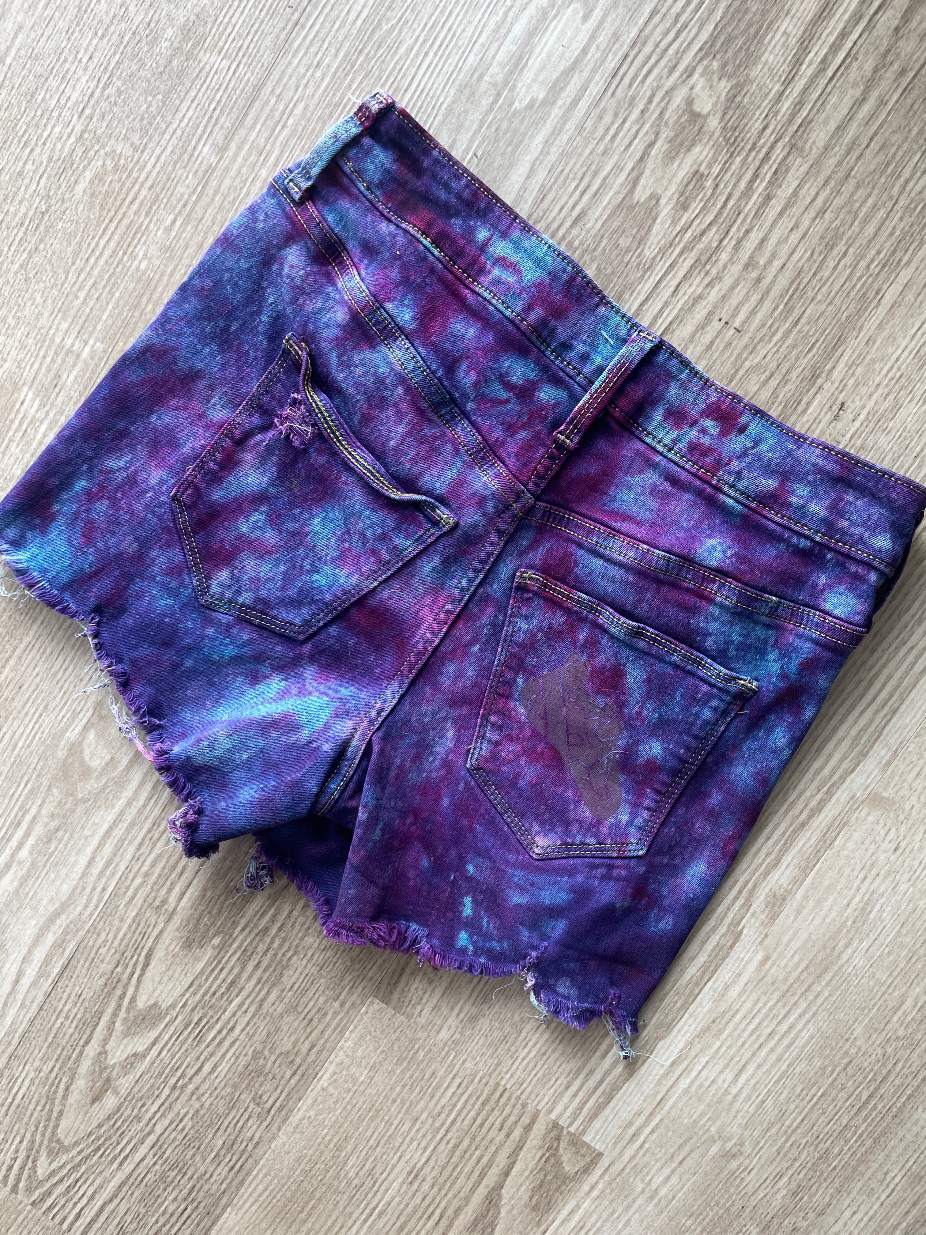 Size 2 Women's Universal Threads Galaxy Dye Handmade Tie Dye Shorts | Blue and Purple Galaxy Ice Dye Tie Dye Shorts